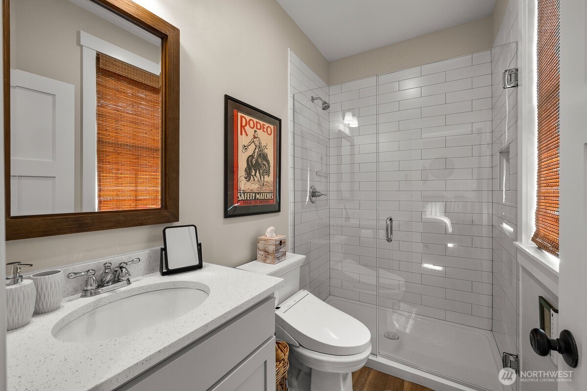 445 E Compass Street Property Photo 24