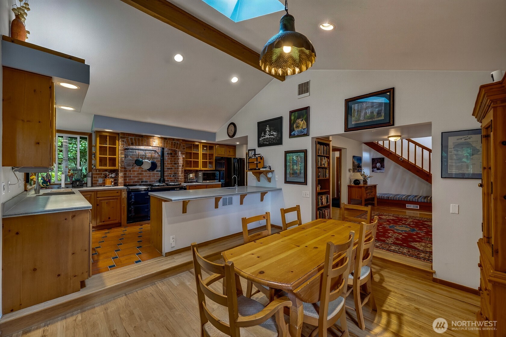 2201 30th Street Property Photo 5