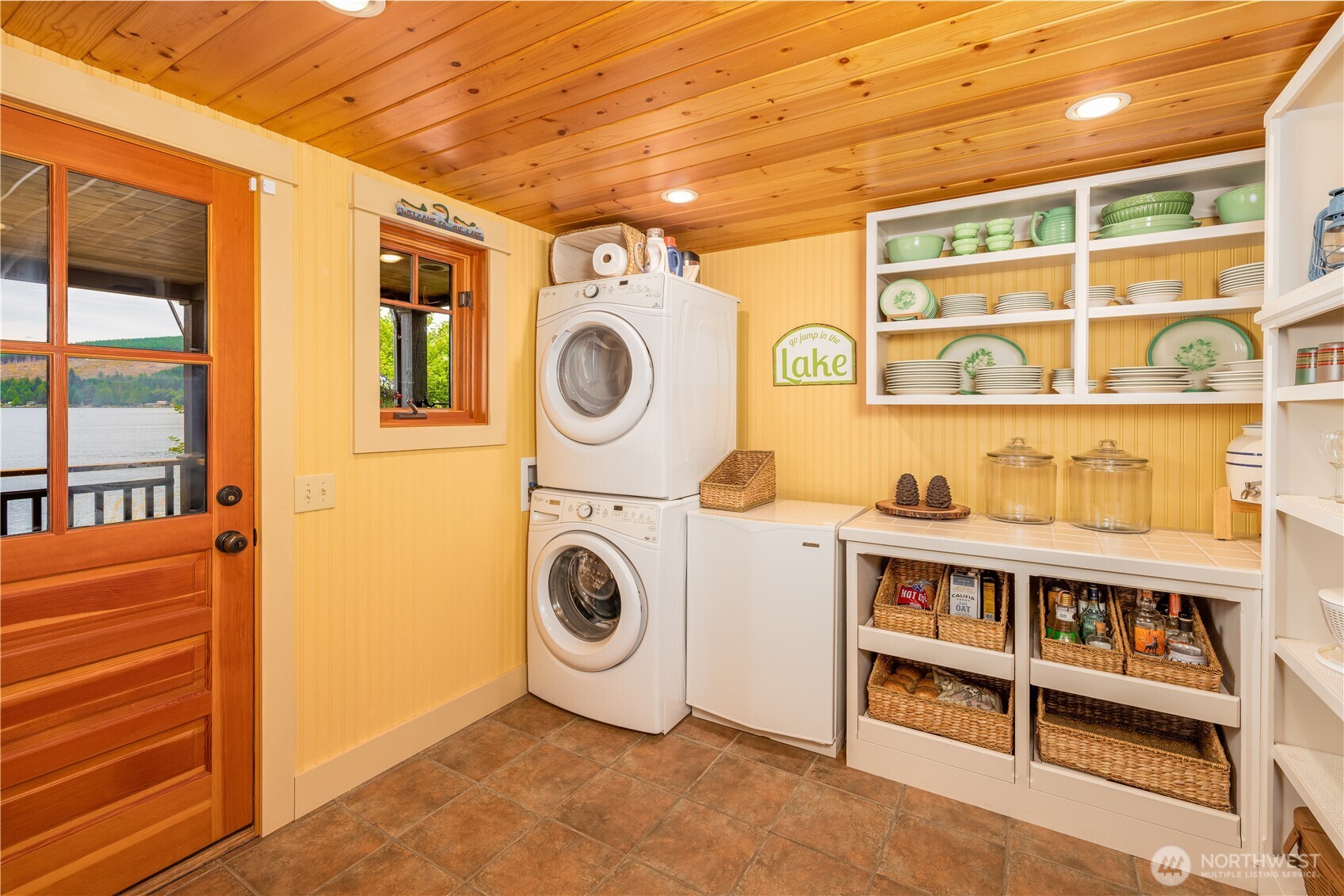 33707 South Shore Drive Property Photo 11