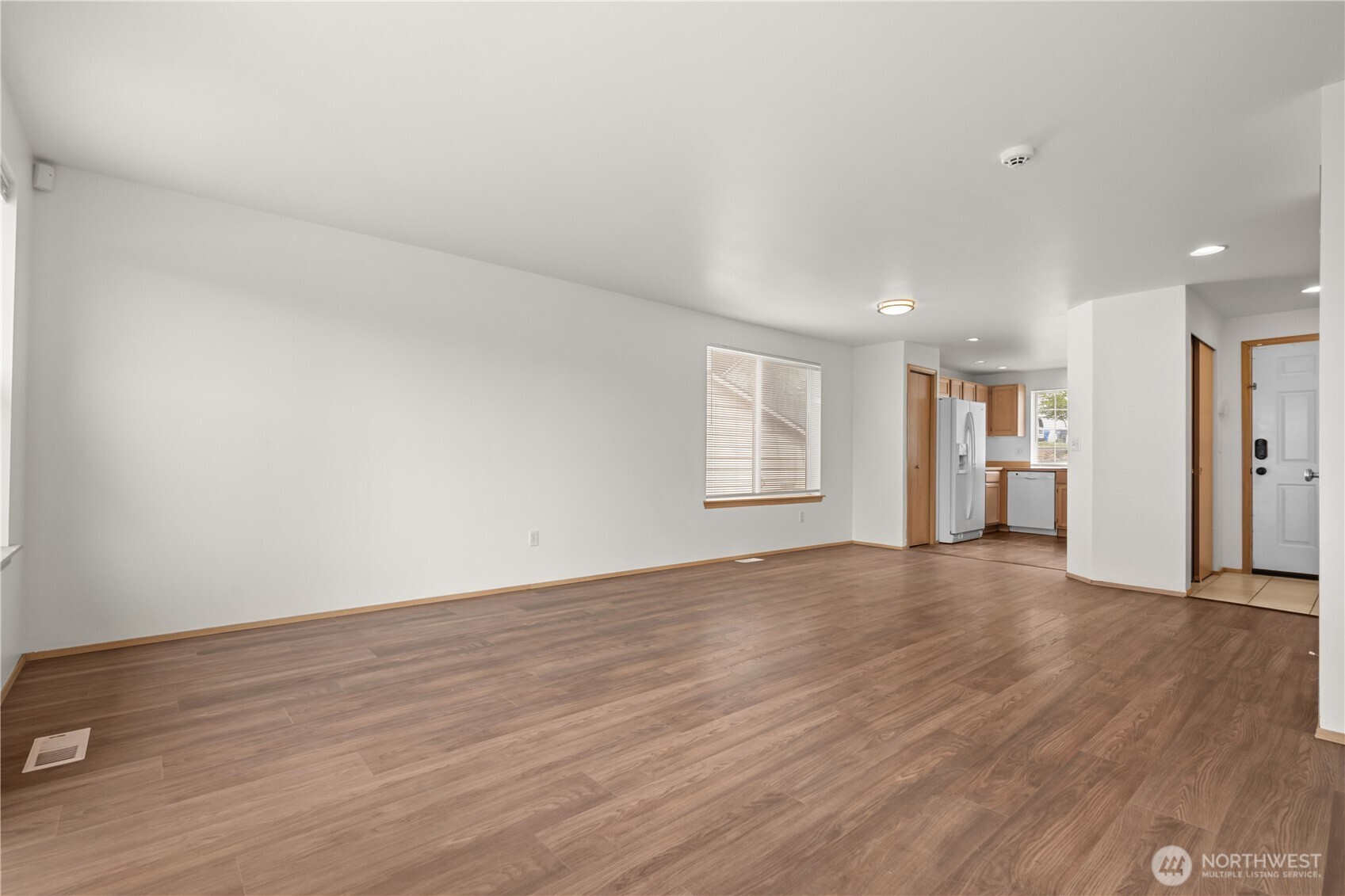 13716 21st Avenue Property Photo 7