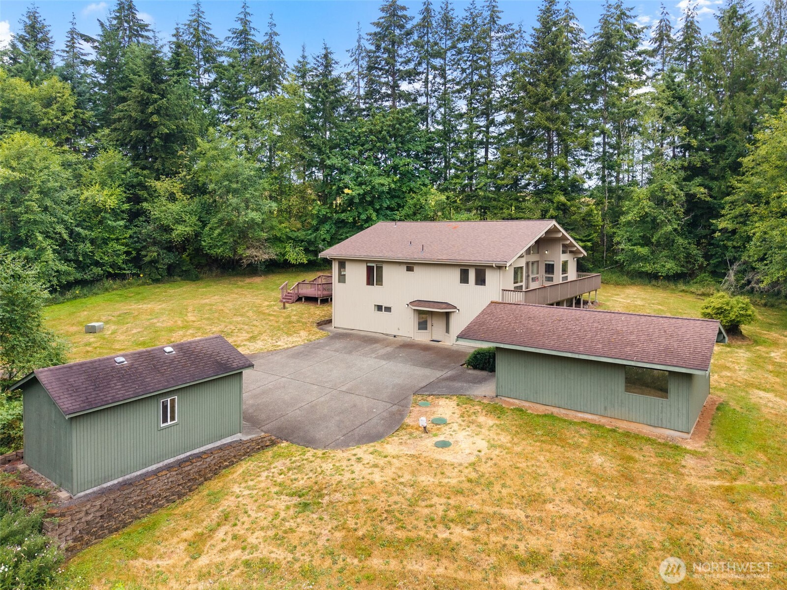 1438 Brown Road Property Photo 8