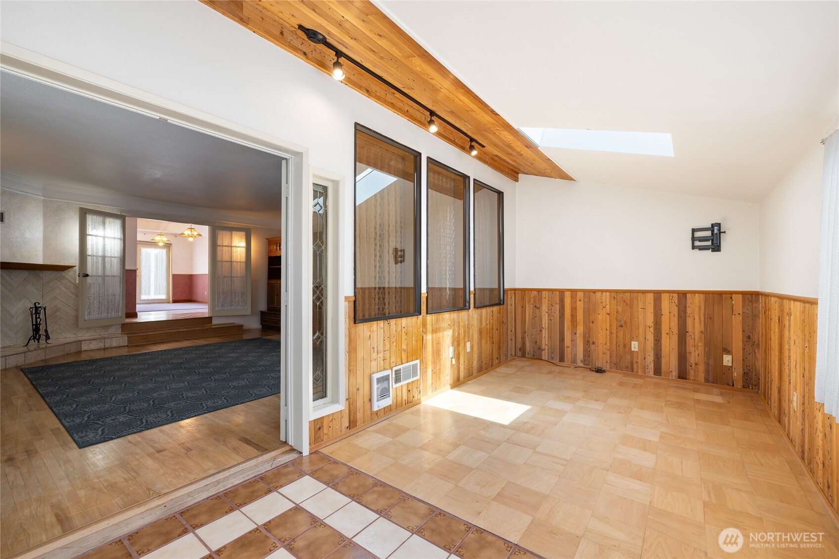 4505 72nd Street Property Photo 7
