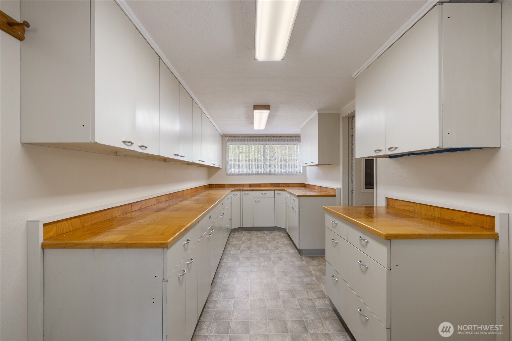 4505 72nd Street Property Photo 15