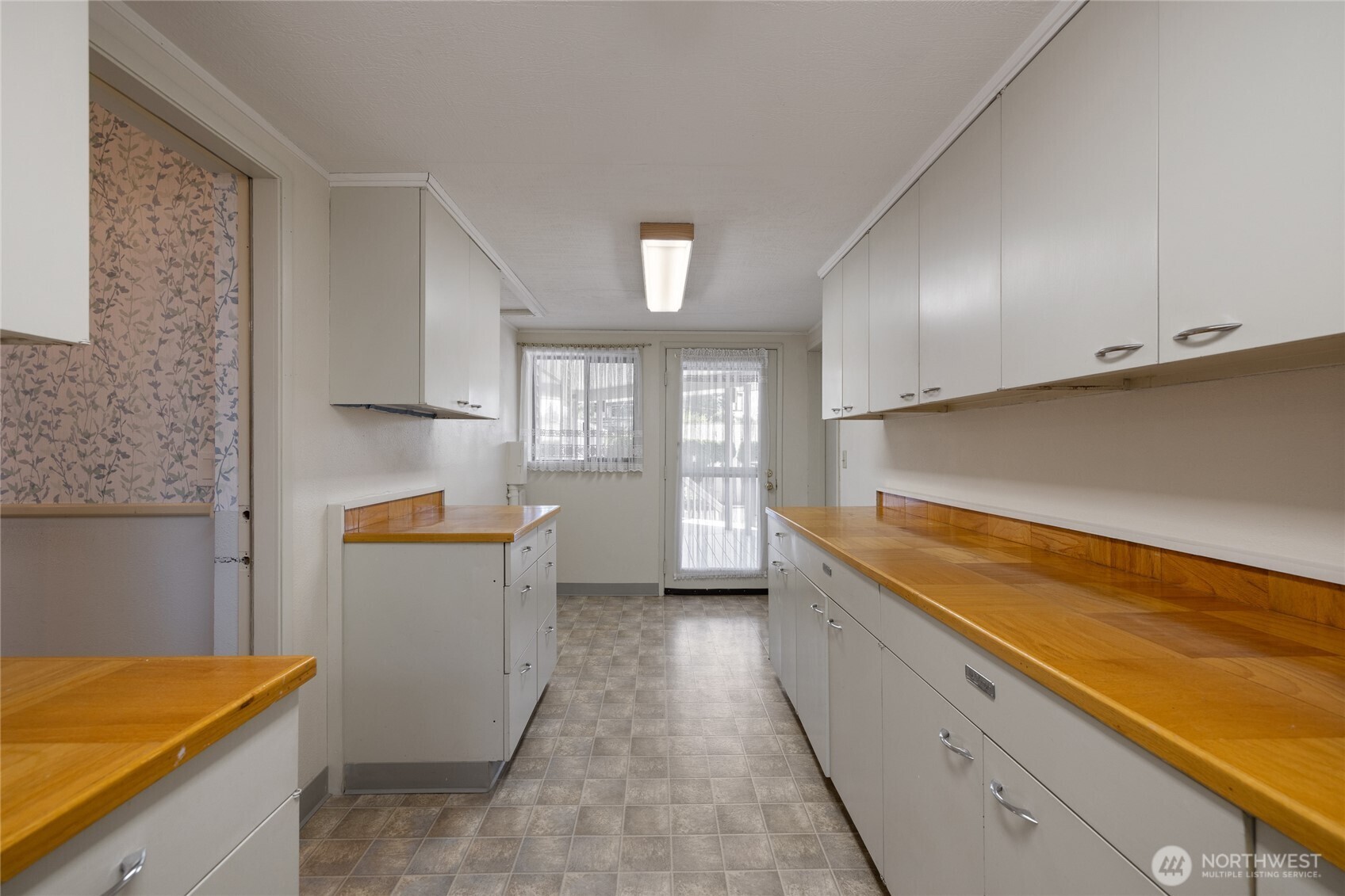 4505 72nd Street Property Photo 16