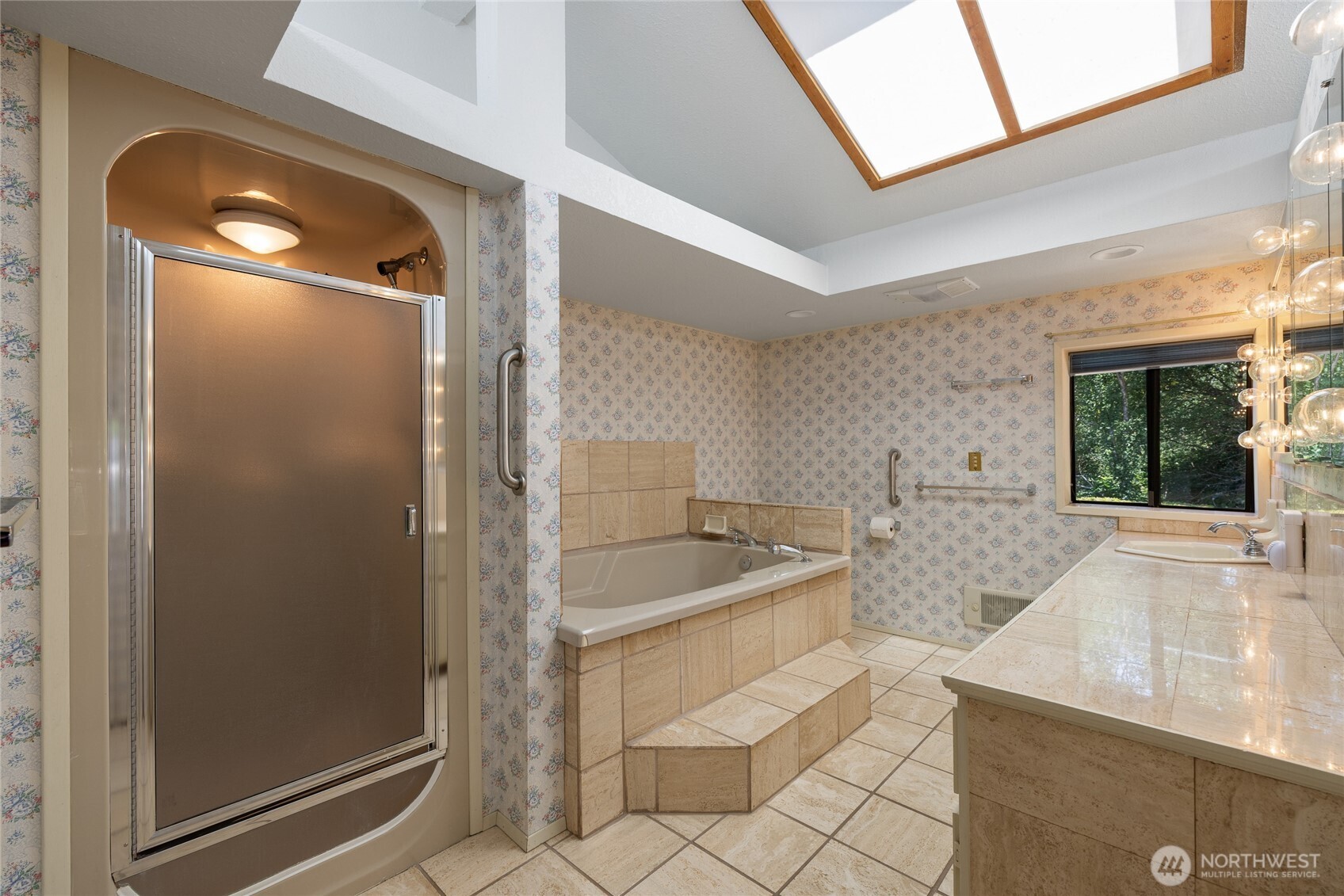 4505 72nd Street Property Photo 23