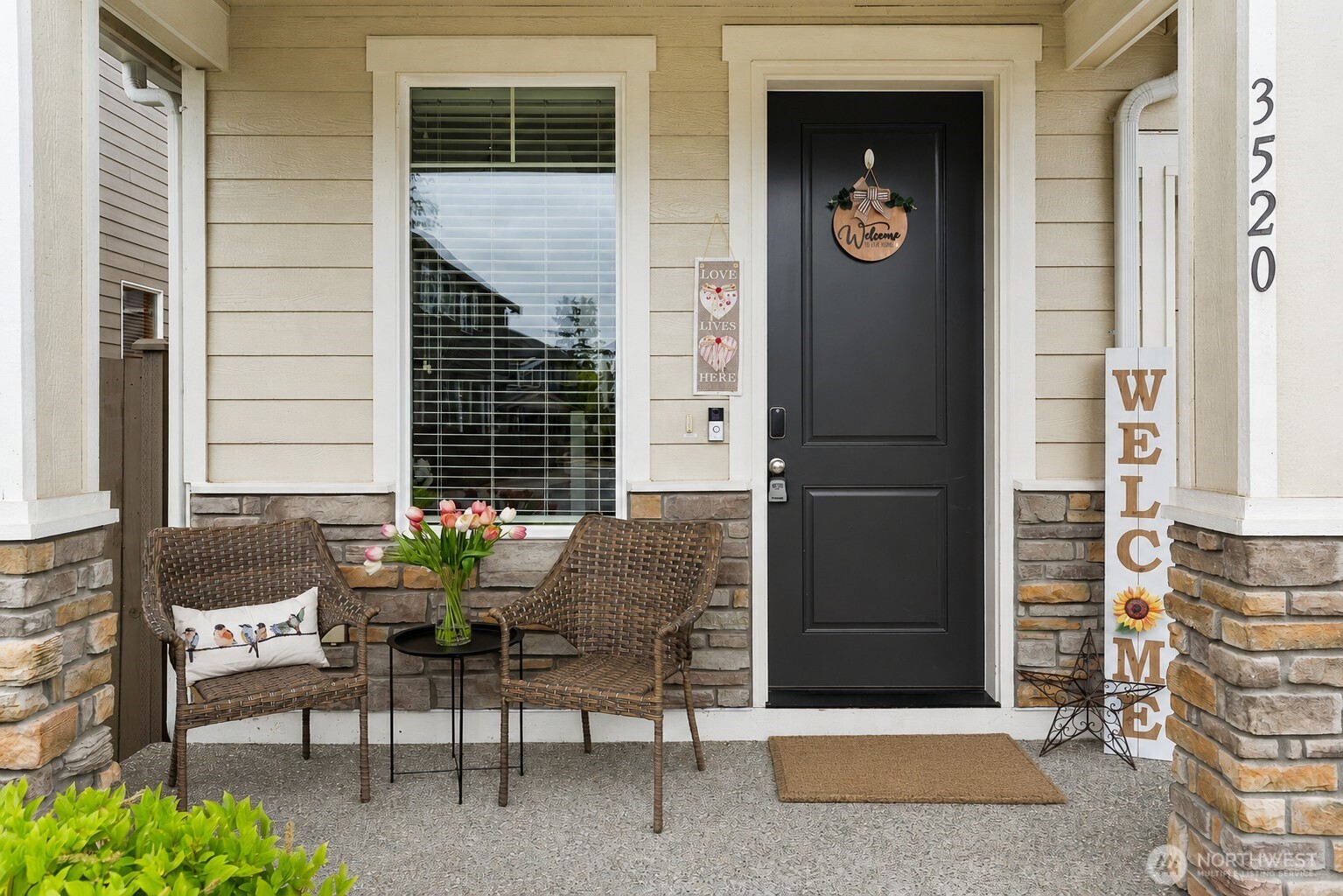 3520 192nd Place Property Photo 2