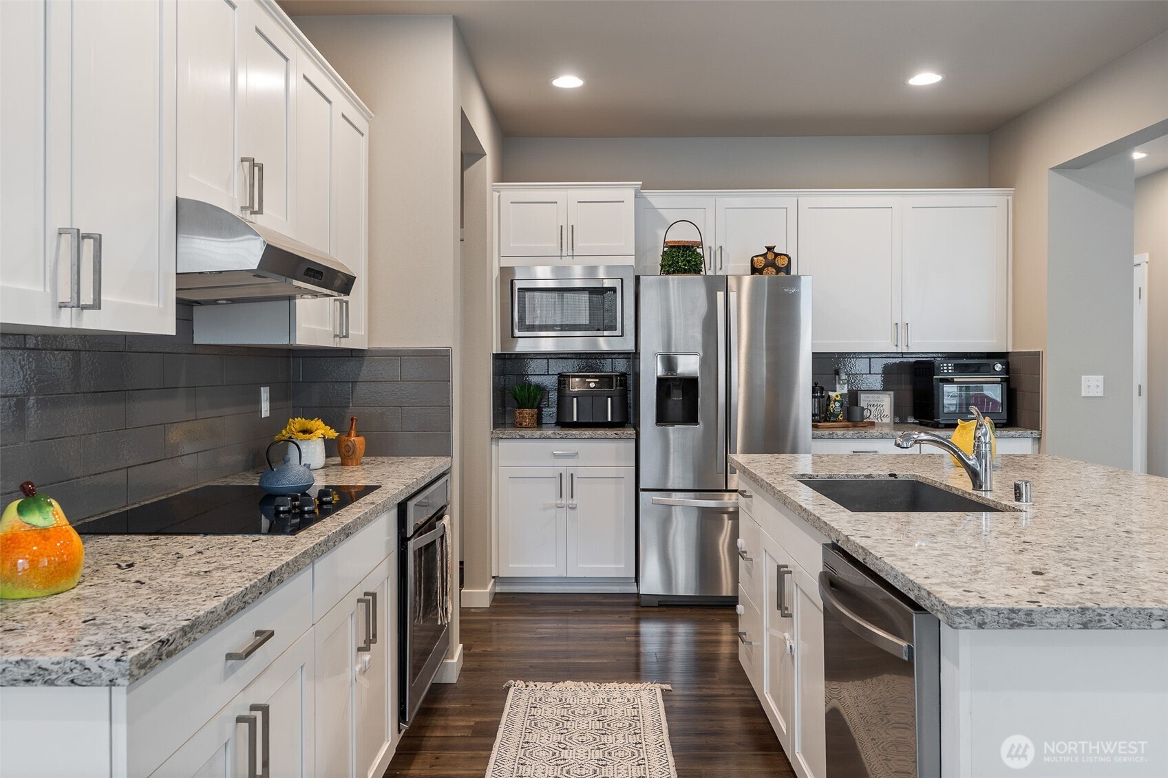 3520 192nd Place Property Photo 7