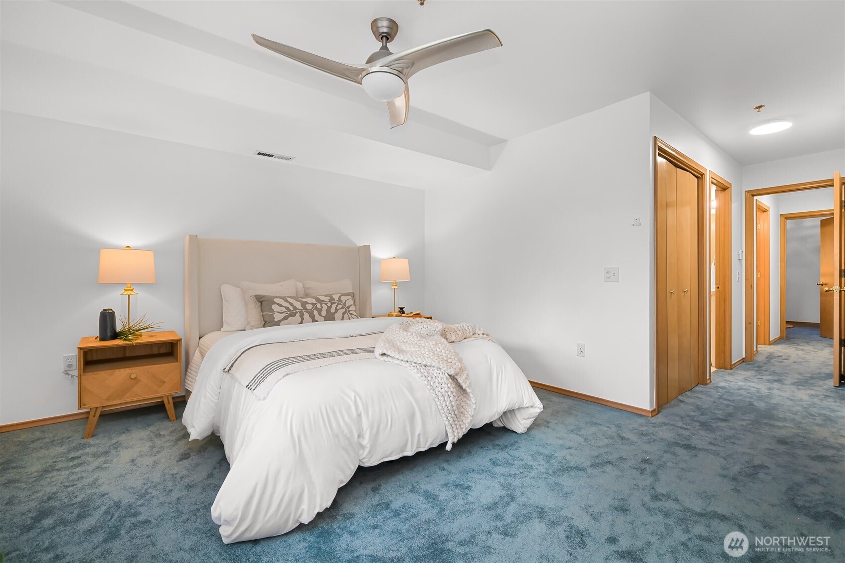 705 N State Street 202 Property Photo 18