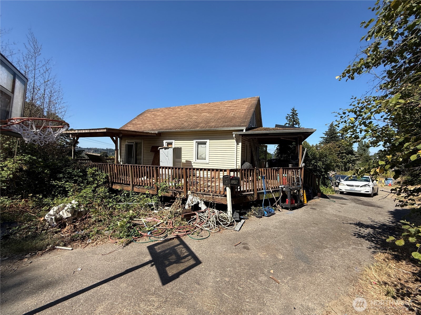 5309 S Augusta Street Property Photo 18