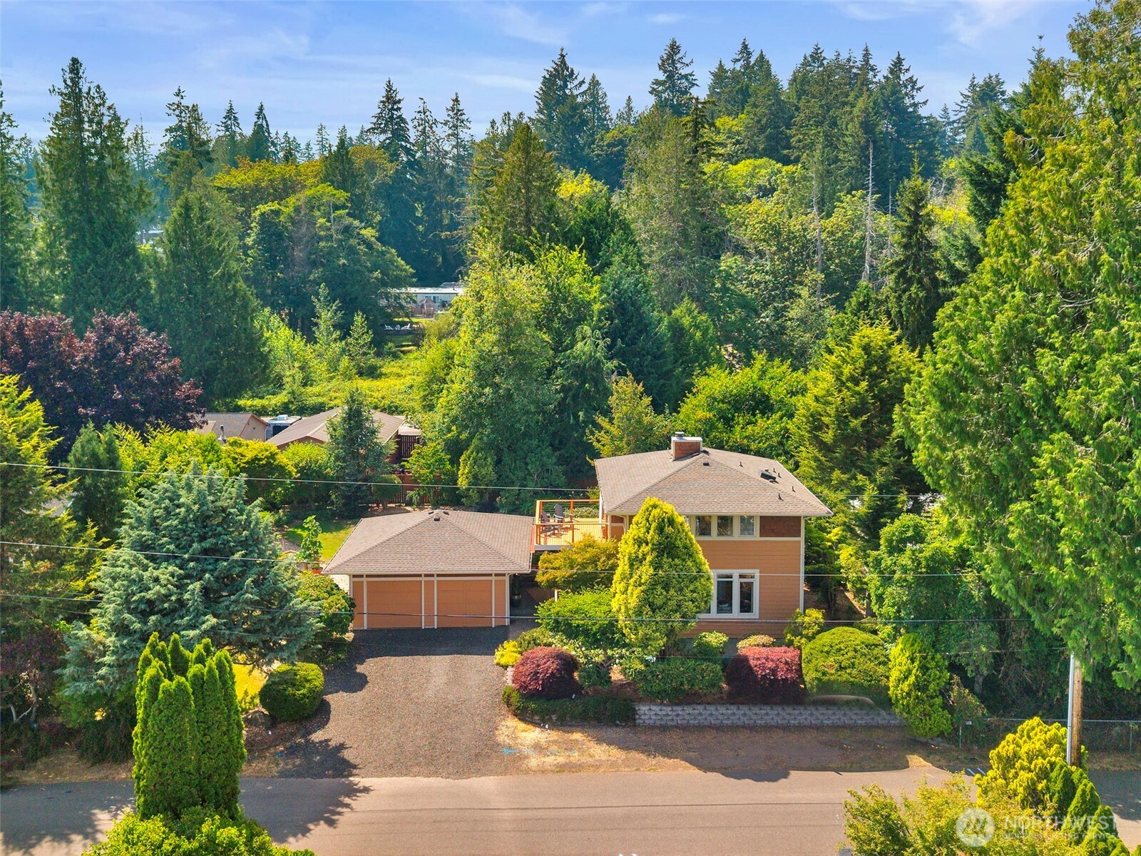 19061 Harris Avenue Property Photo 2