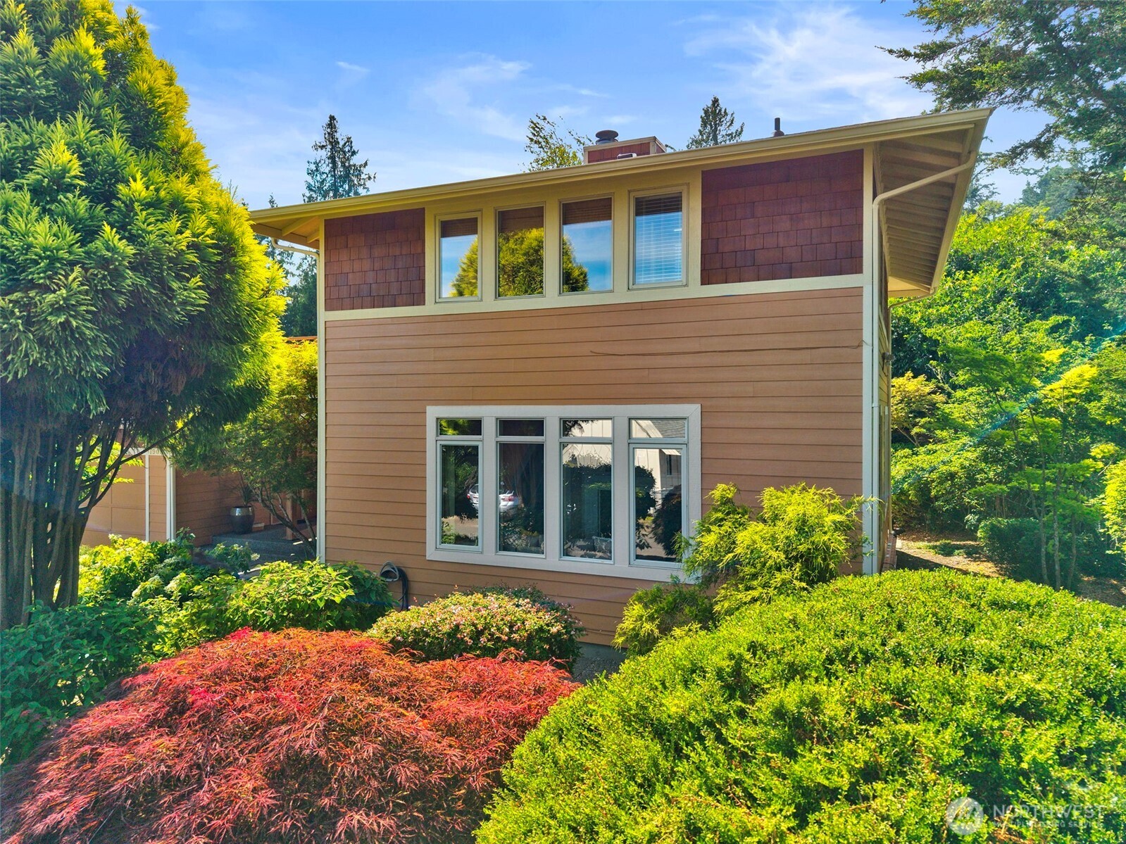 19061 Harris Avenue Property Photo 4