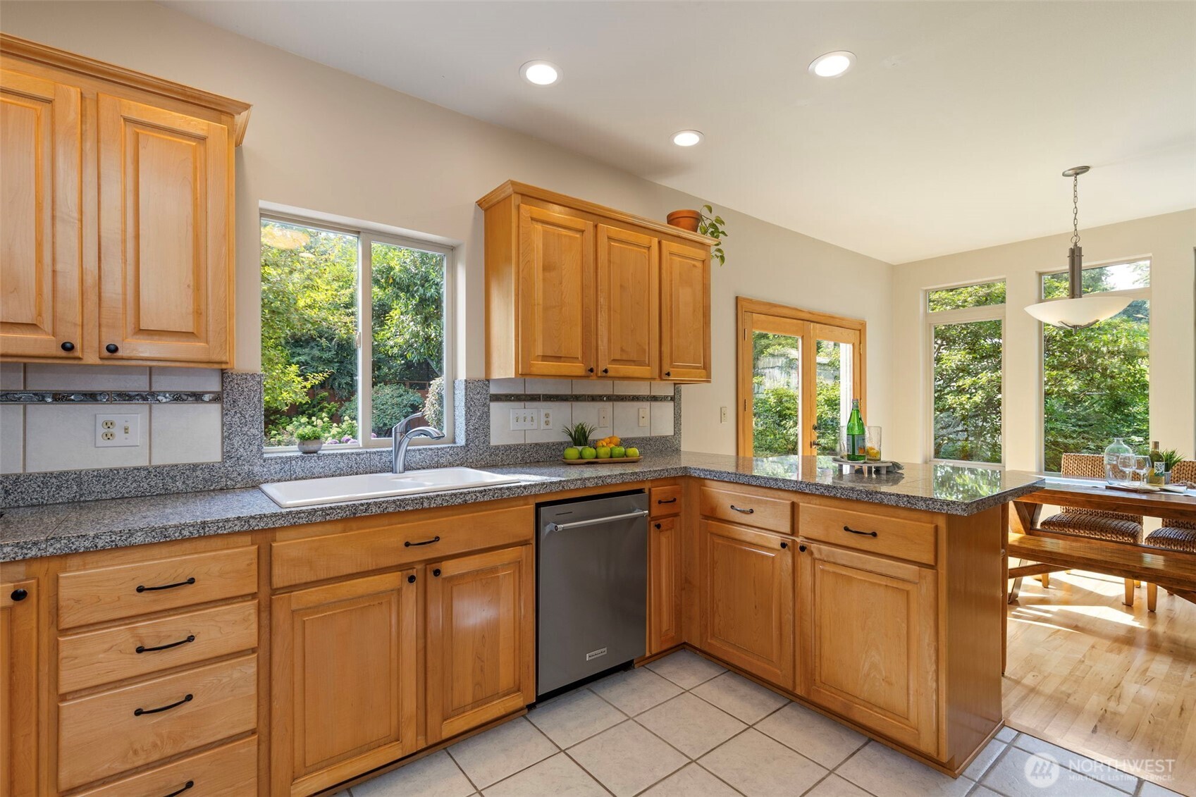 19061 Harris Avenue Property Photo 17