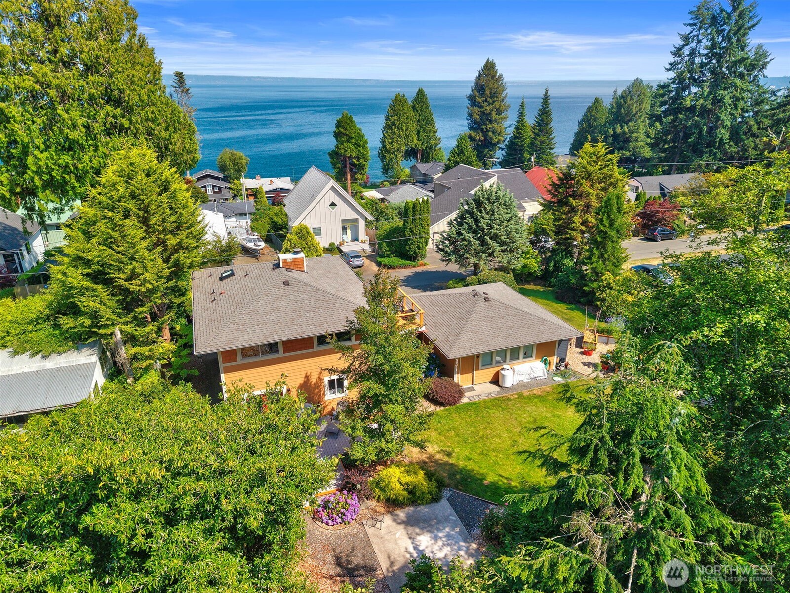 19061 Harris Avenue Property Photo 31