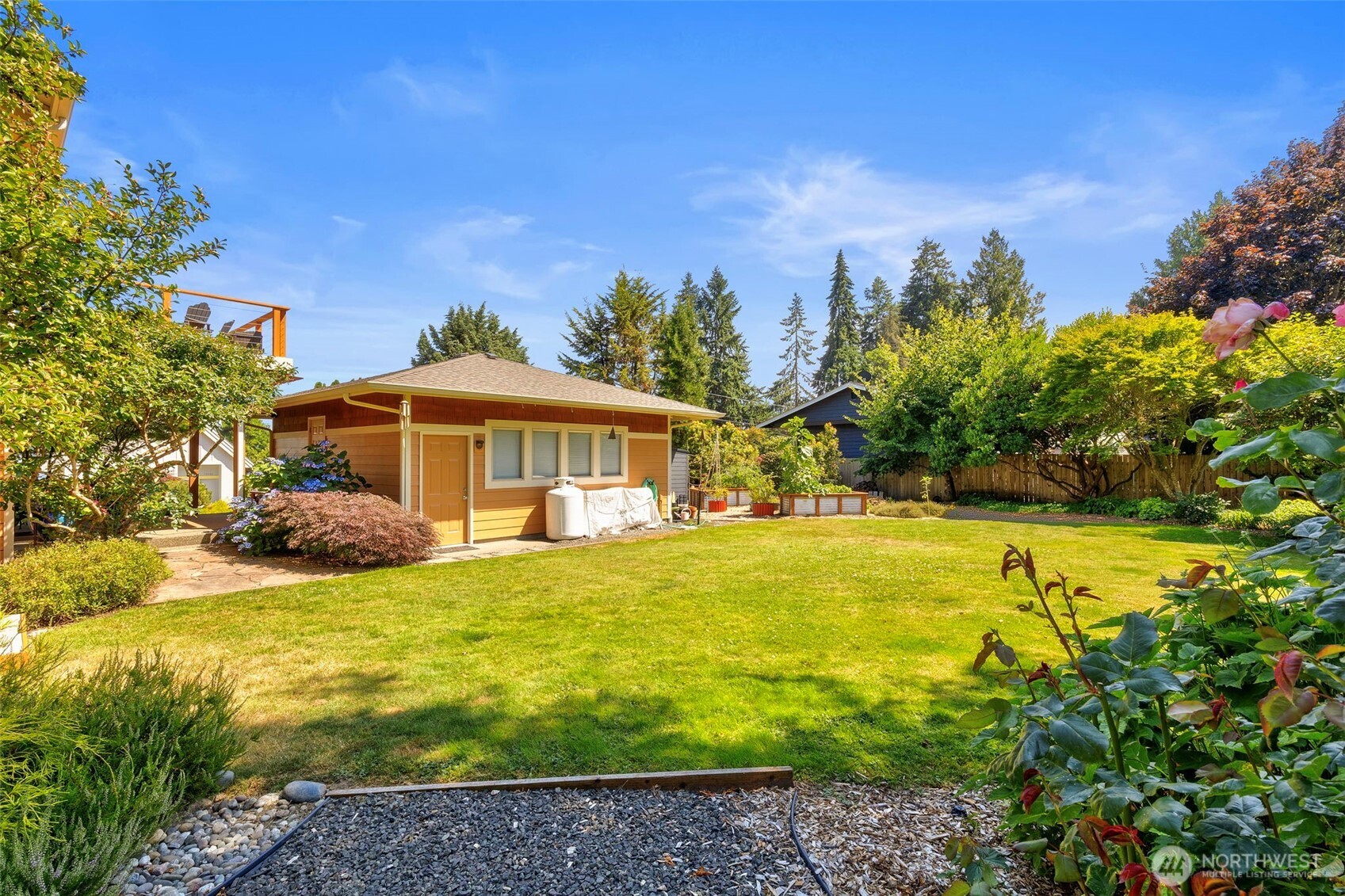19061 Harris Avenue Property Photo 36