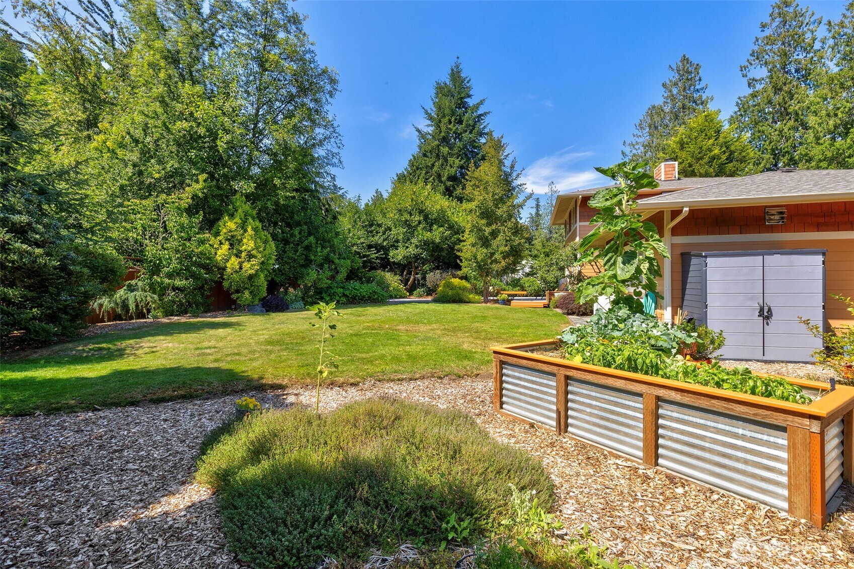 19061 Harris Avenue Property Photo 38