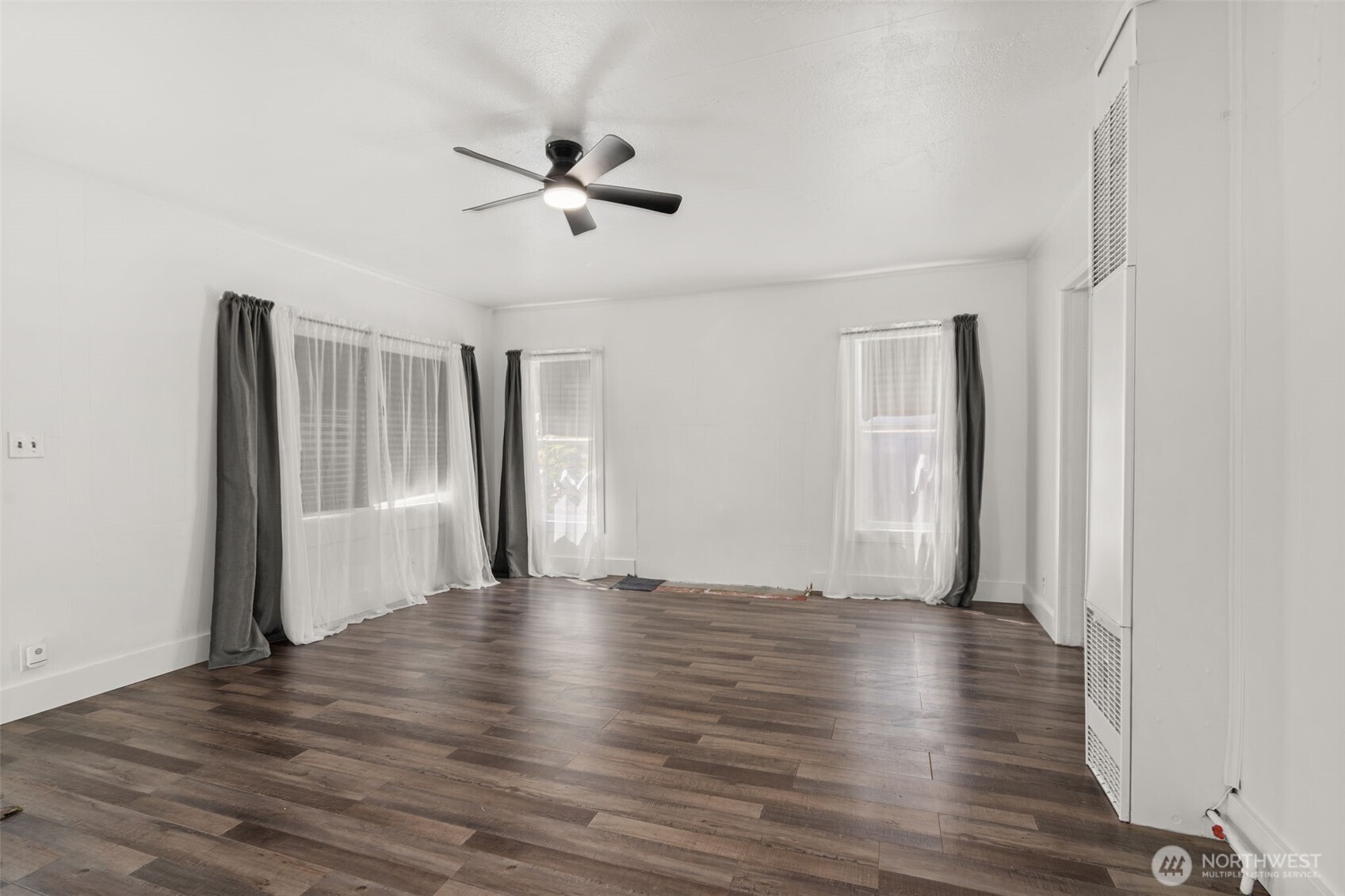 1131 J Street Property Photo 5