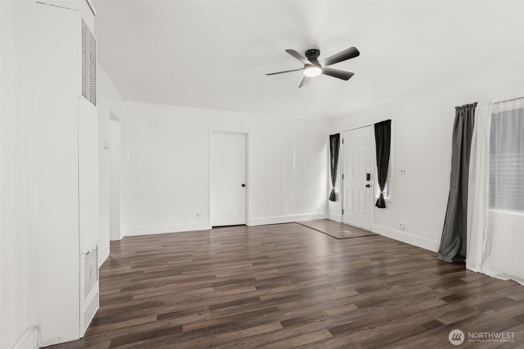 1131 J Street Property Photo 6
