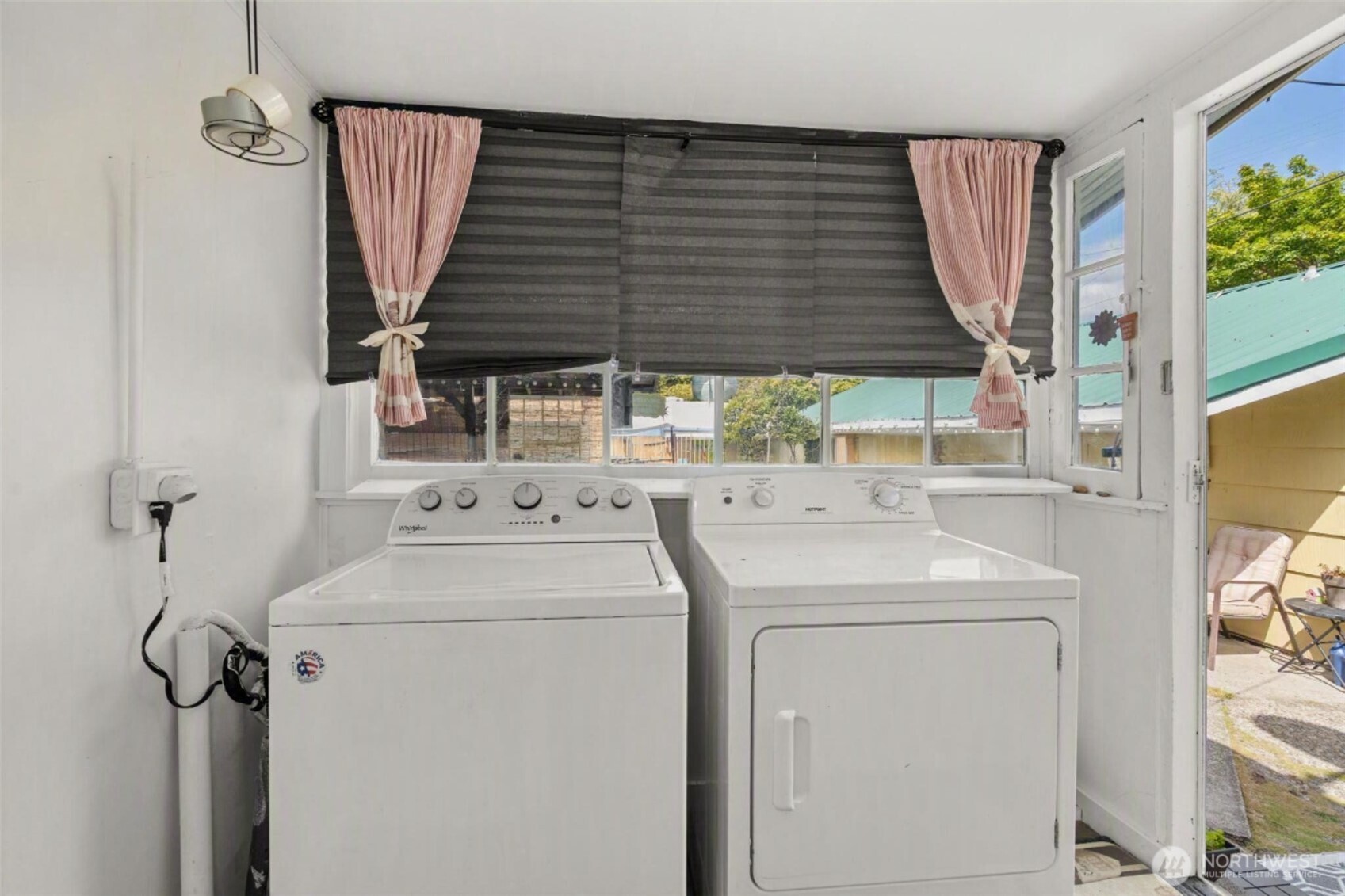 1131 J Street Property Photo 15