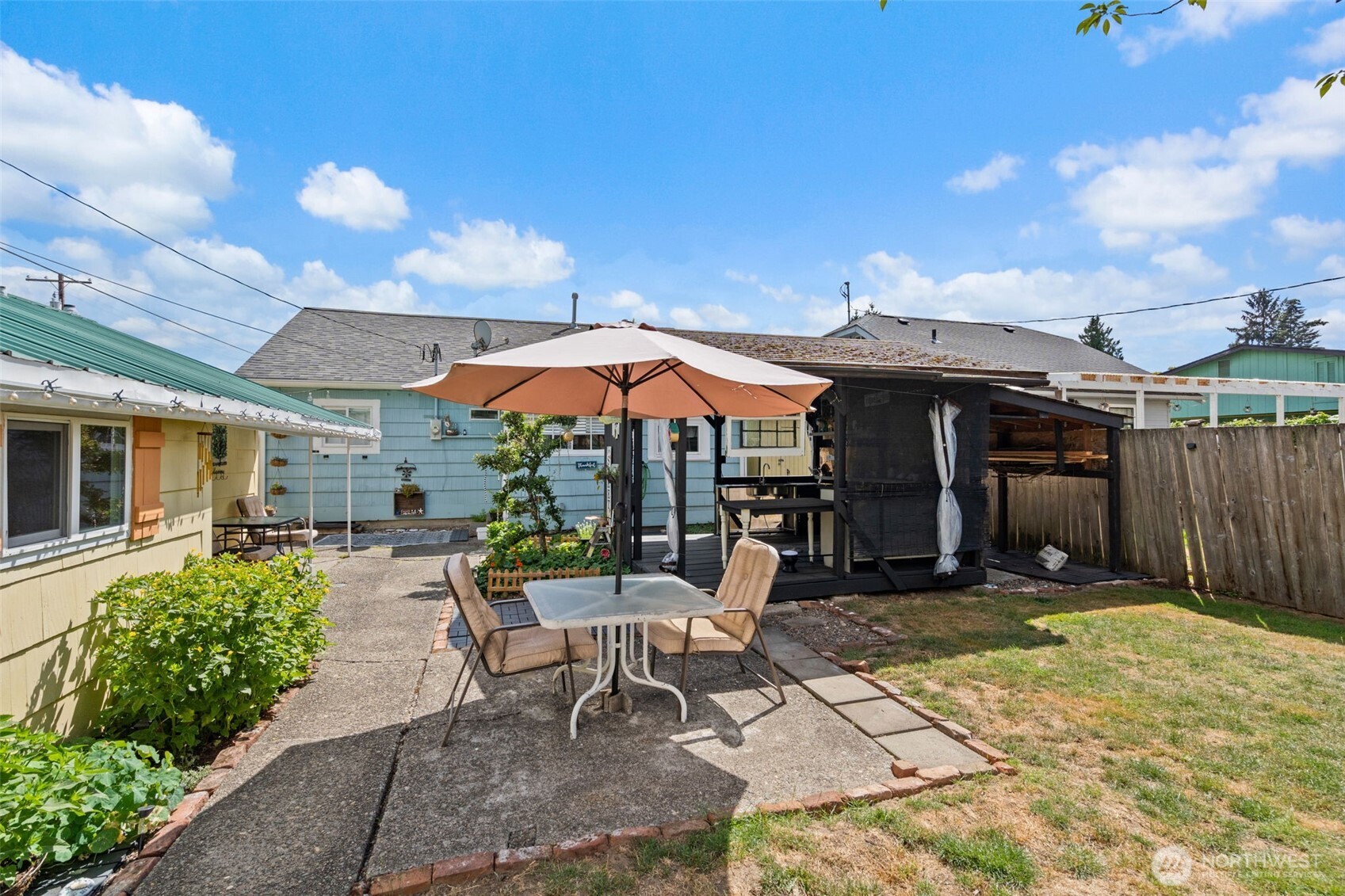 1131 J Street Property Photo 24