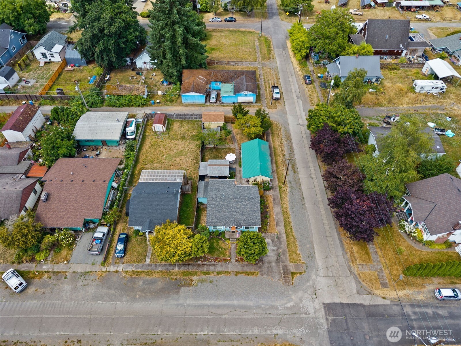 1131 J Street Property Photo 32