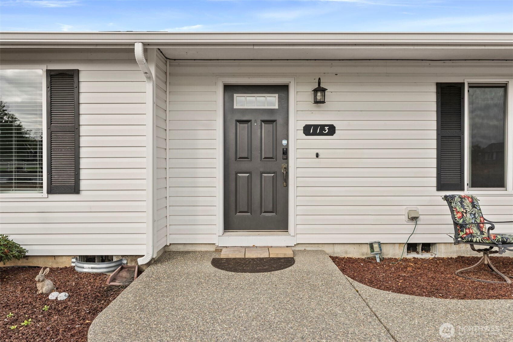 113 Karen Court Property Photo 4