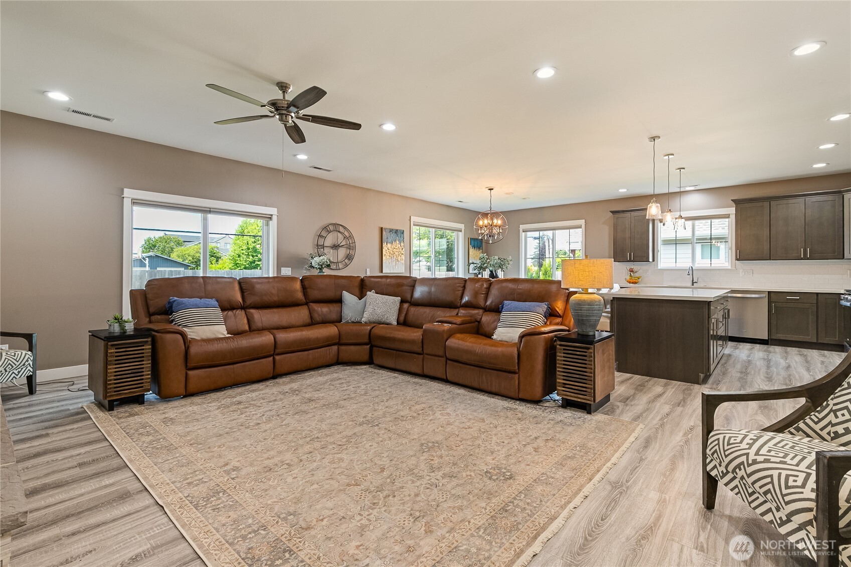 2240 Berryman Loop Property Photo 10