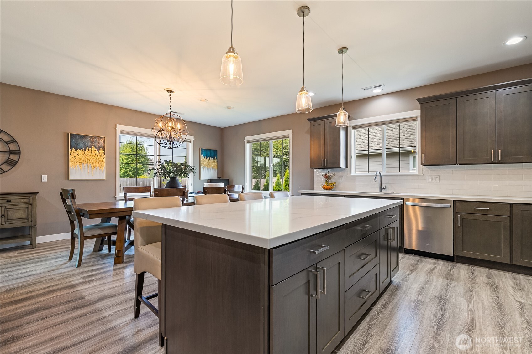 2240 Berryman Loop Property Photo 15