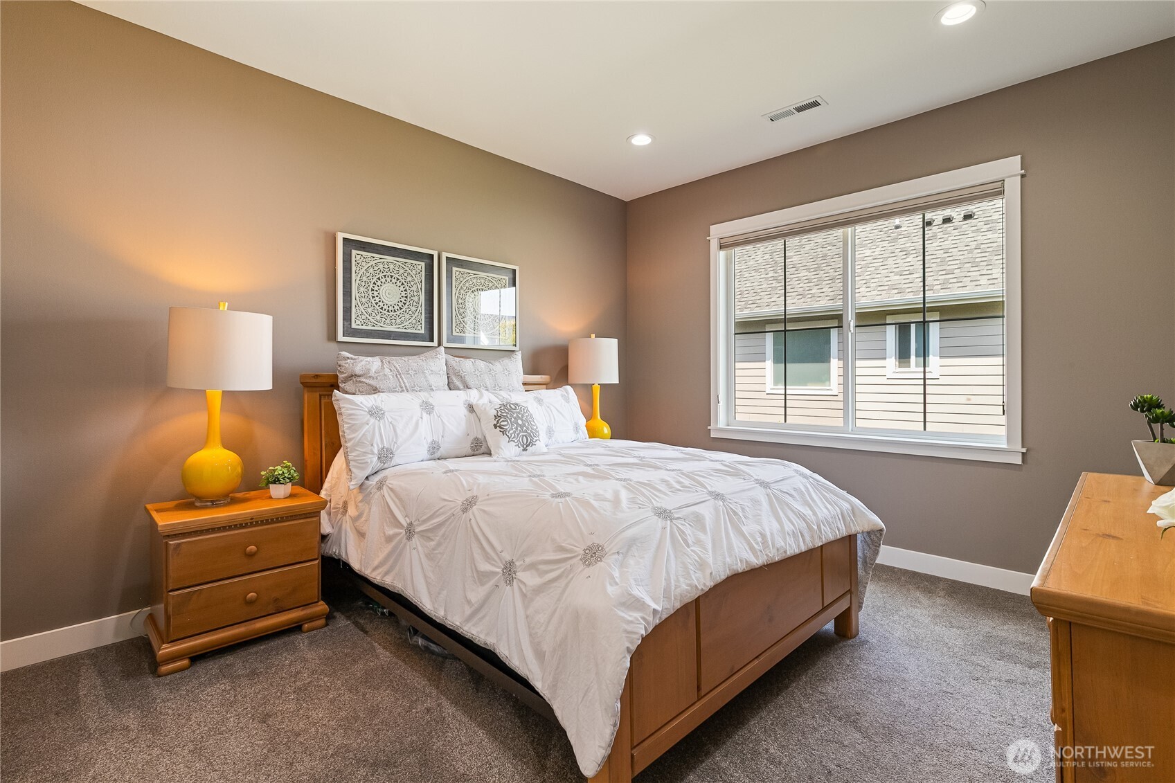 2240 Berryman Loop Property Photo 31