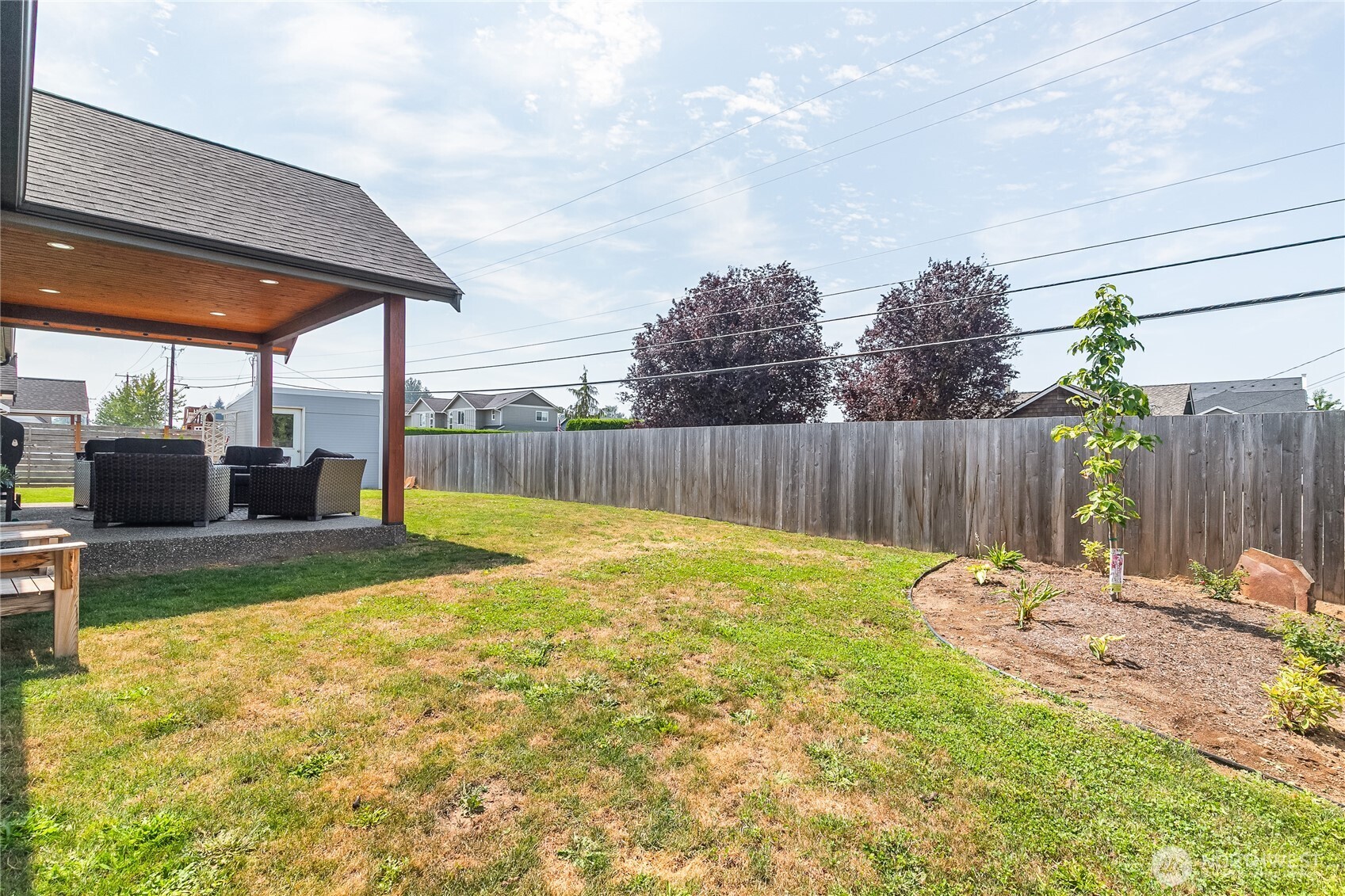 2240 Berryman Loop Property Photo 39