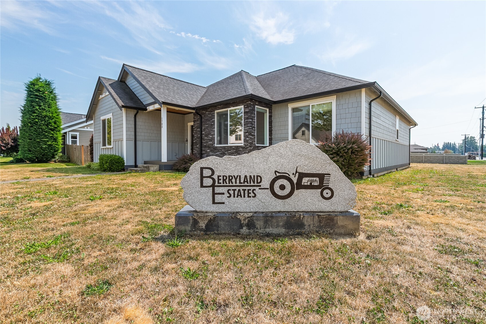 2240 Berryman Loop Property Photo 40