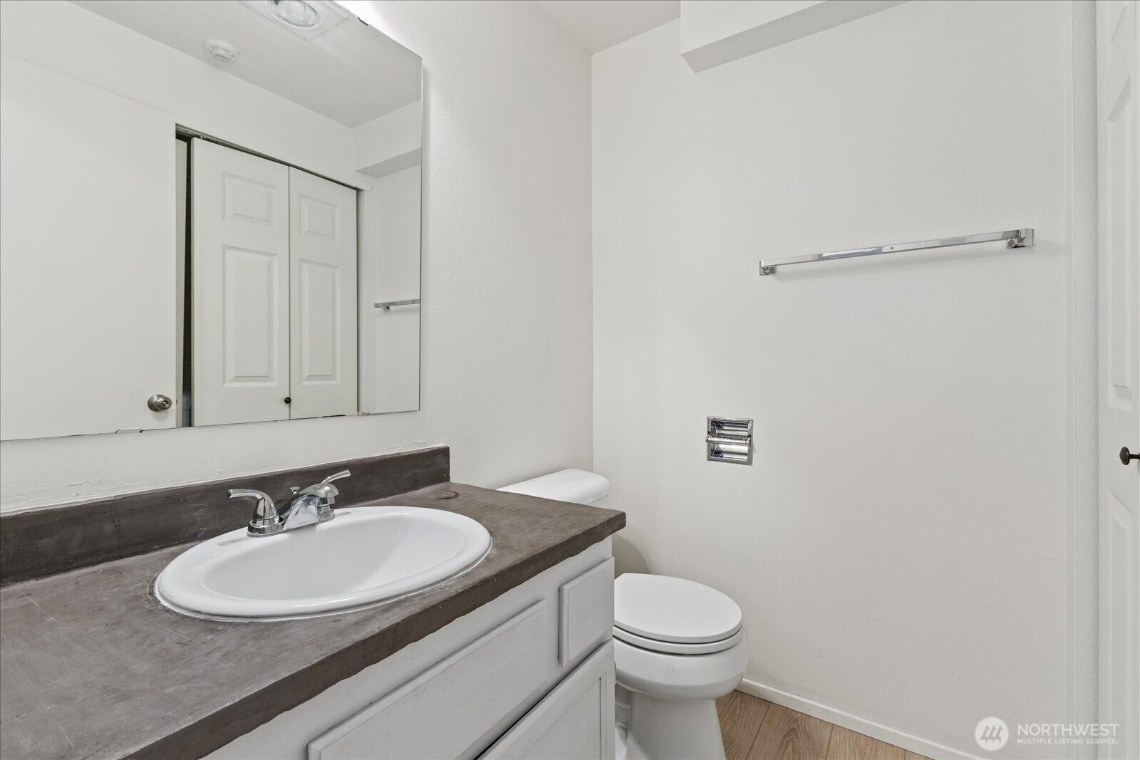 21904 56th Avenue B2 Property Photo 13