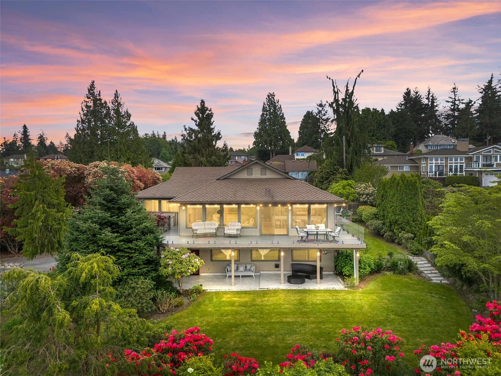 5128 Seaview Way Property Photo 40
