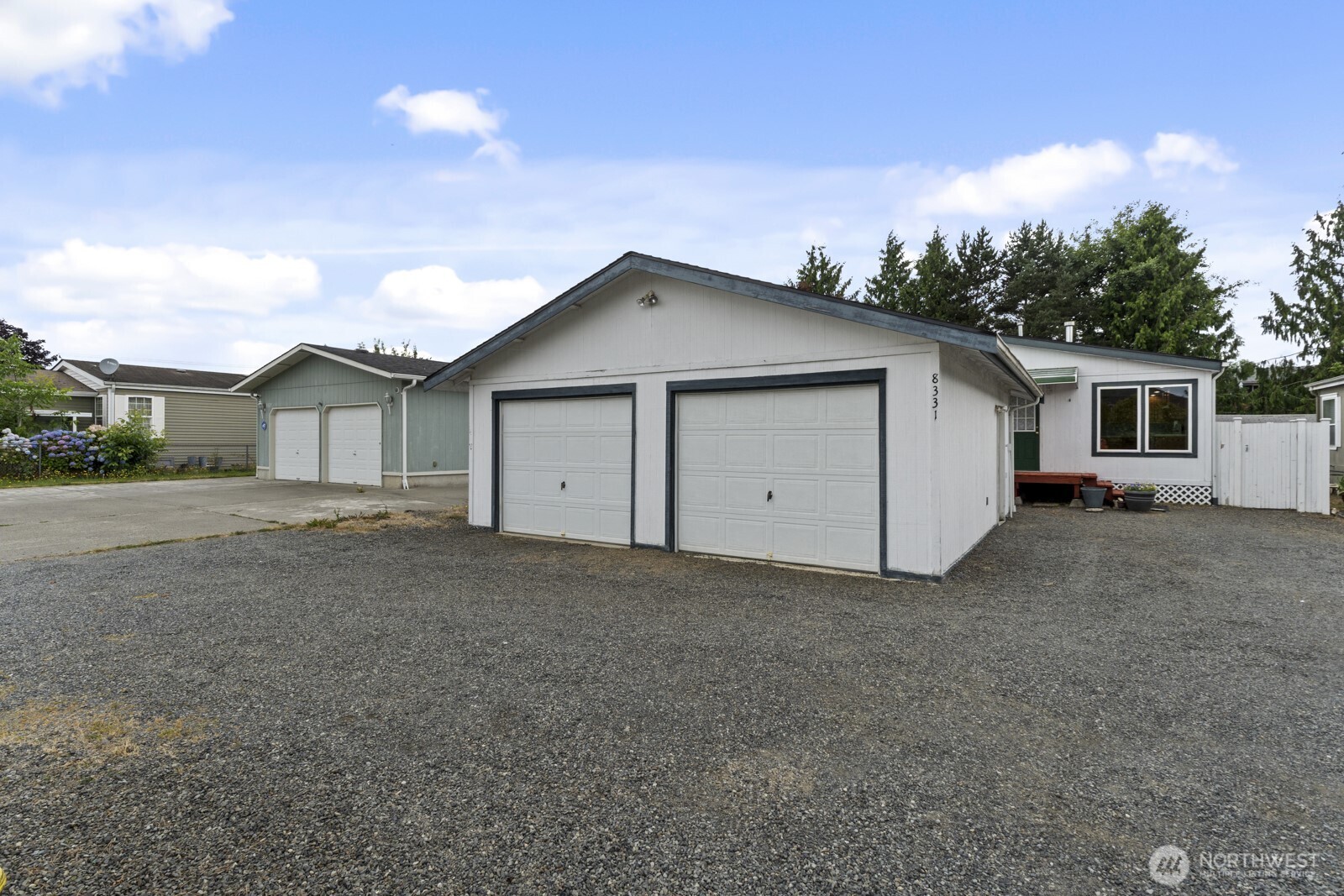 8331 15th Place Property Photo 2