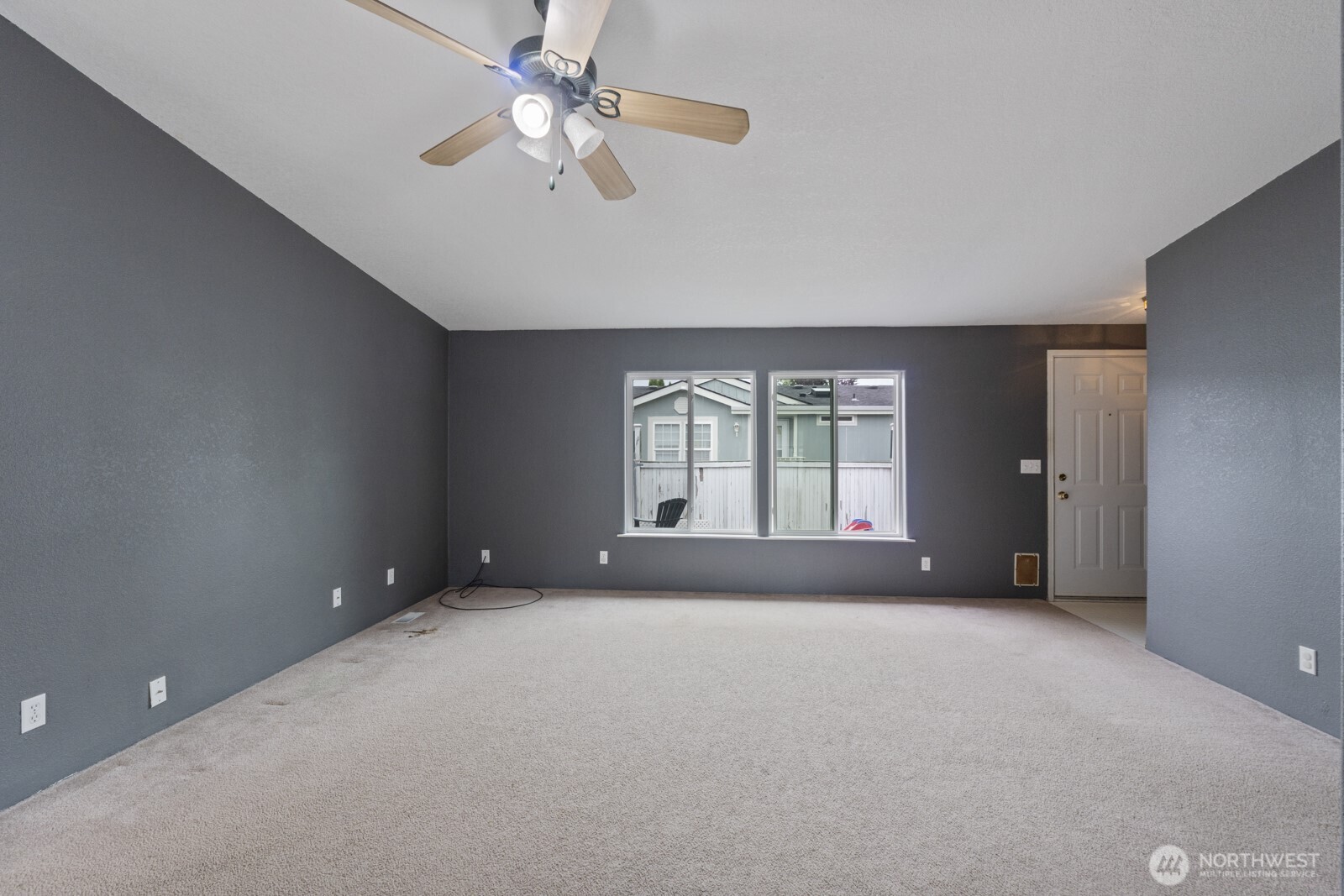 8331 15th Place Property Photo 16