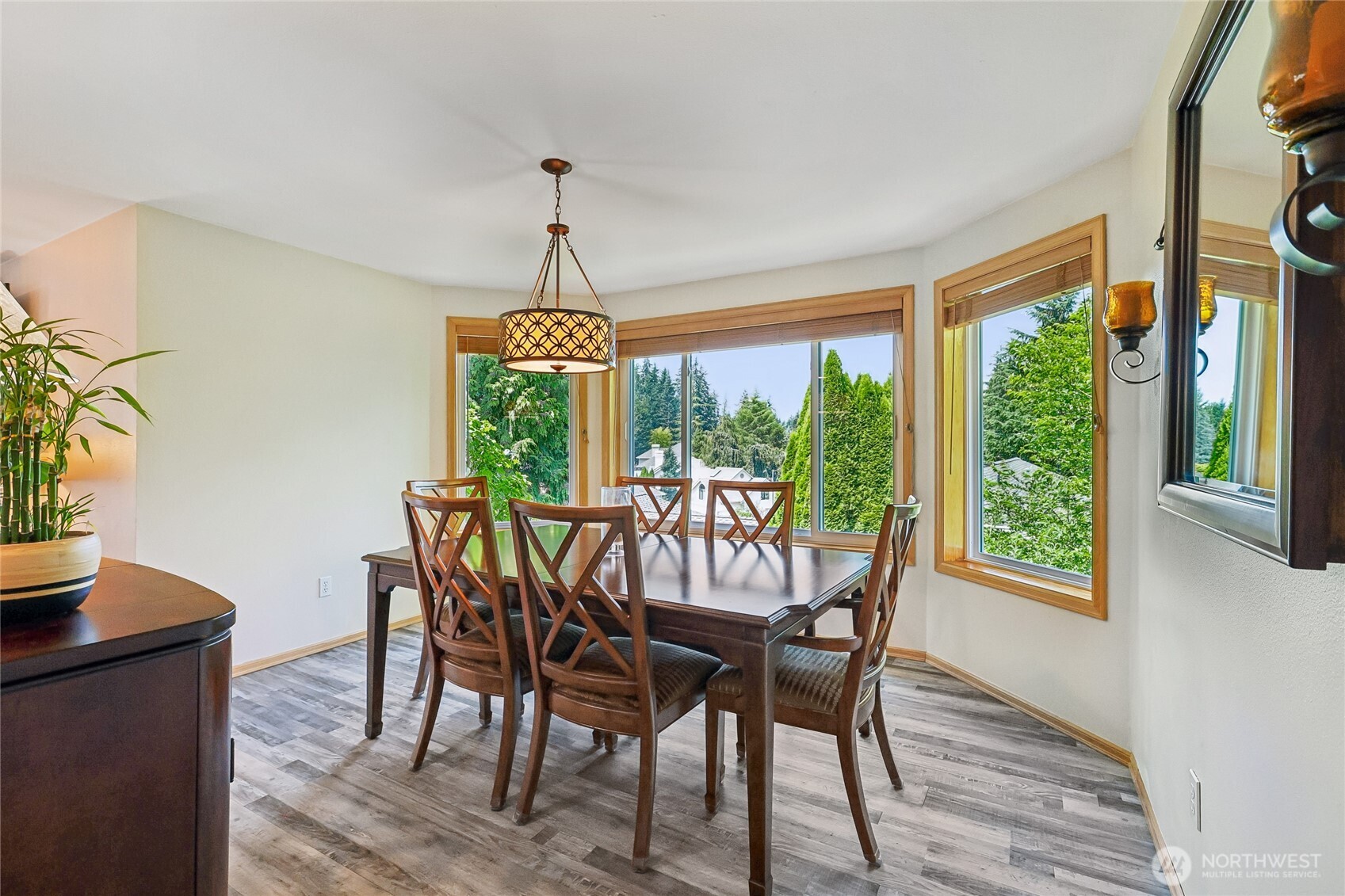 14909 16th Avenue Property Photo 6