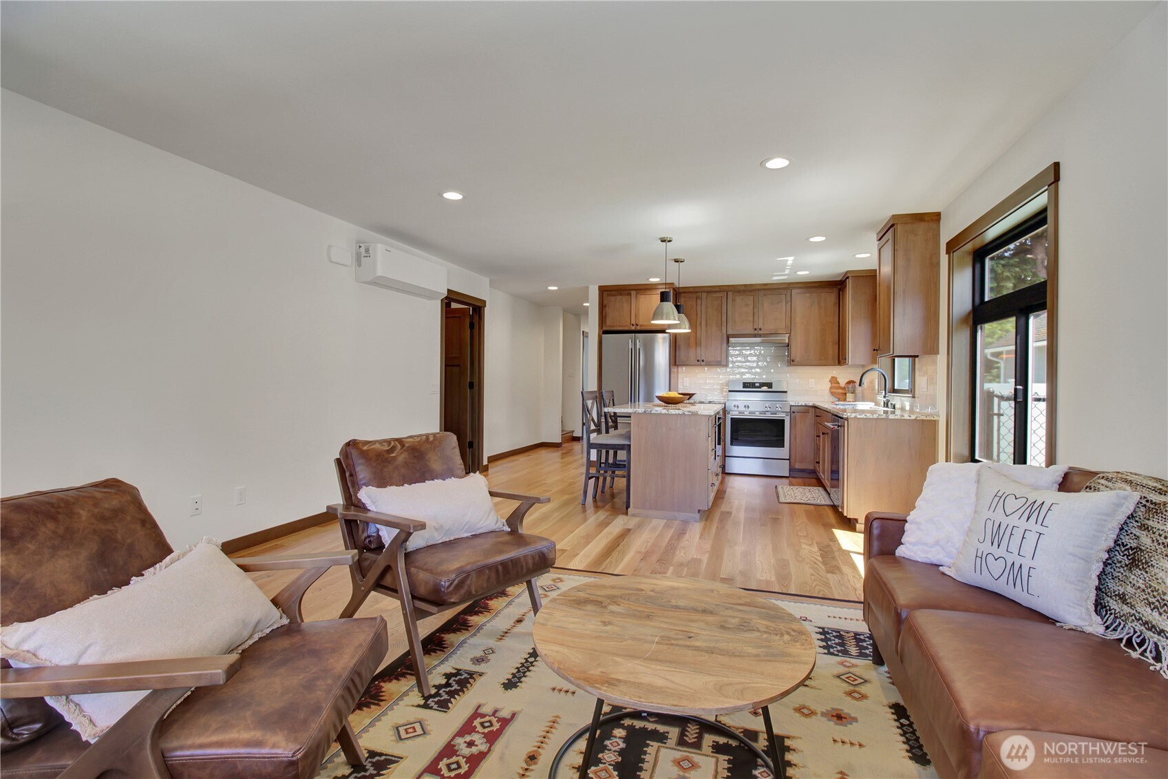 716 Givens Avenue Property Photo 5