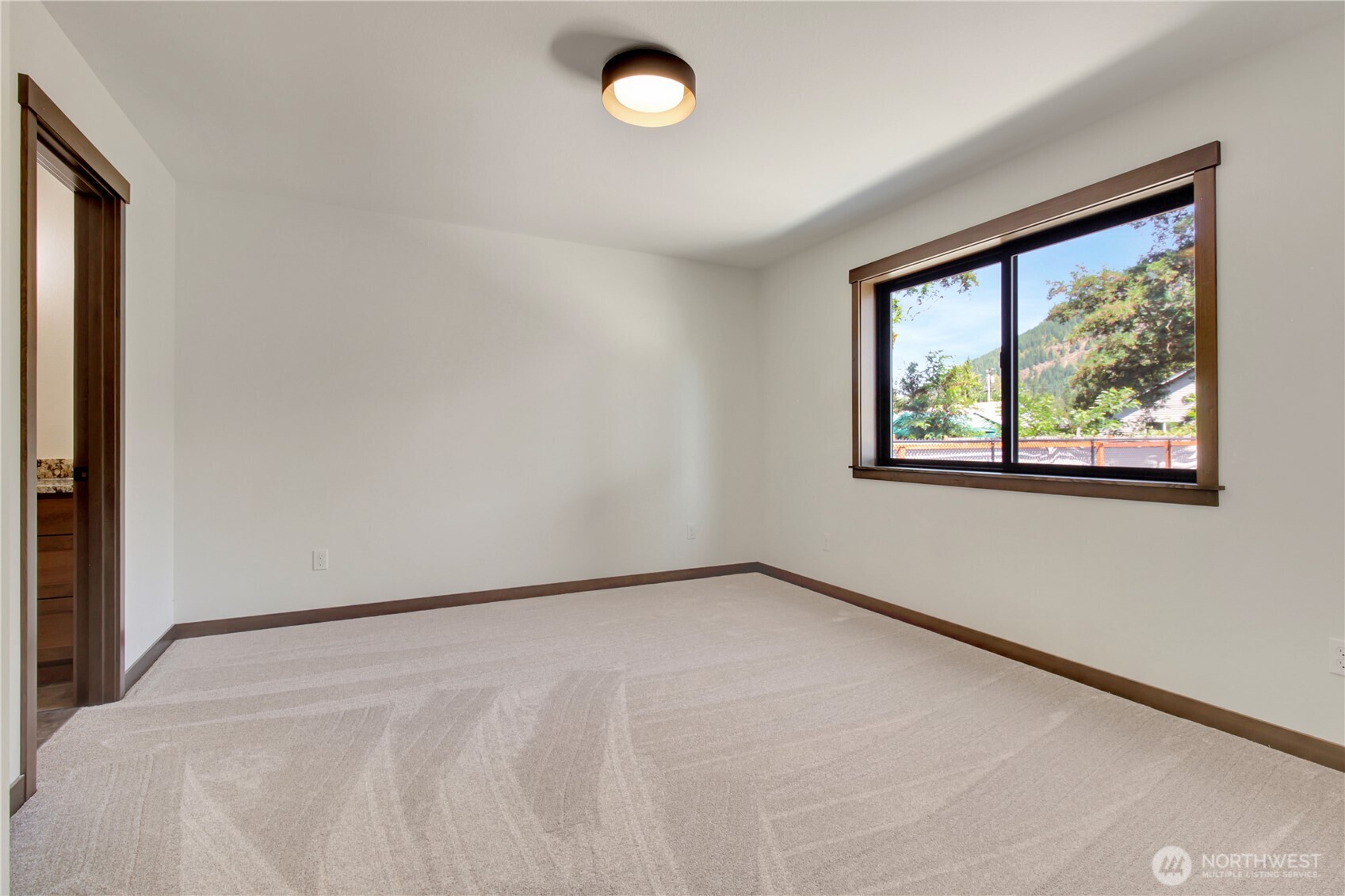 716 Givens Avenue Property Photo 17
