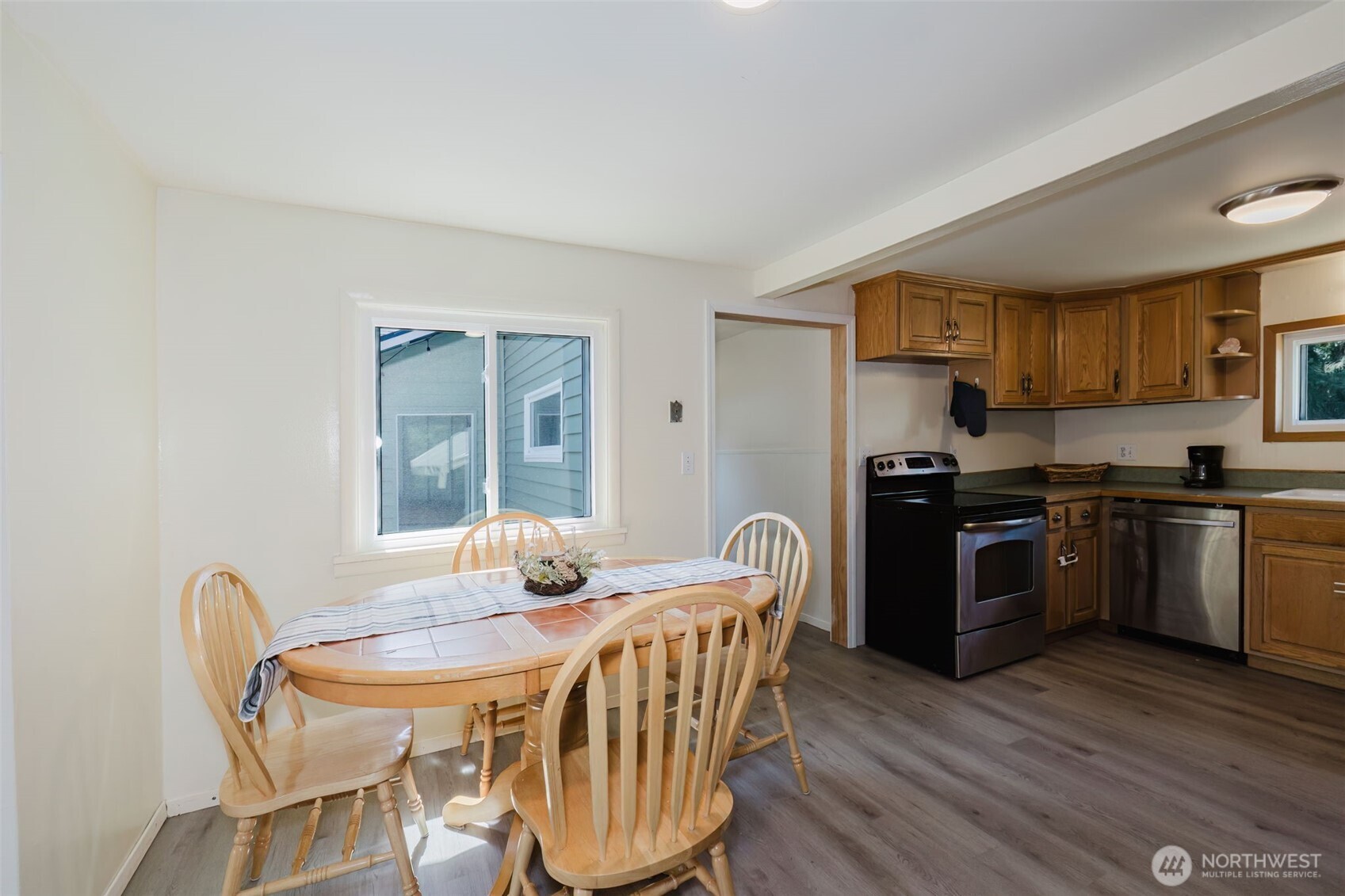 143 Dora Avenue Property Photo 4