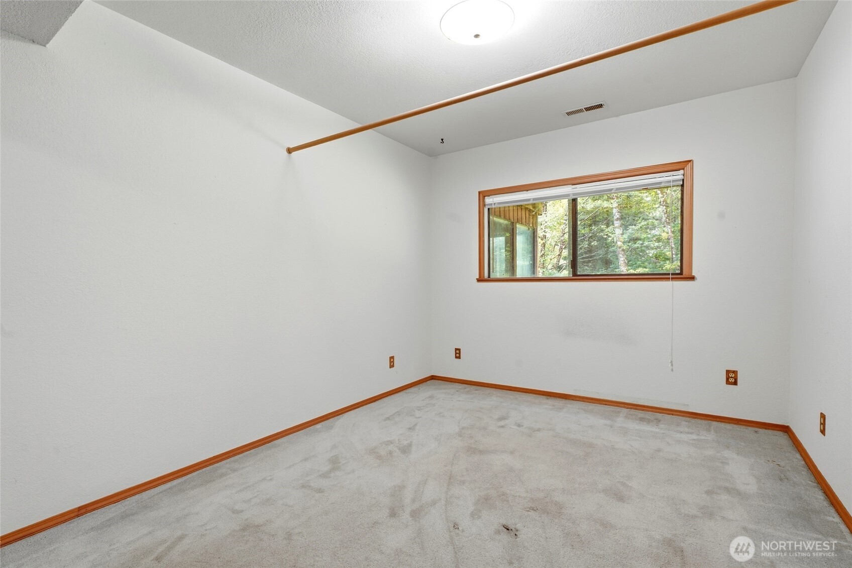 1736 State Route 101 Property Photo 27