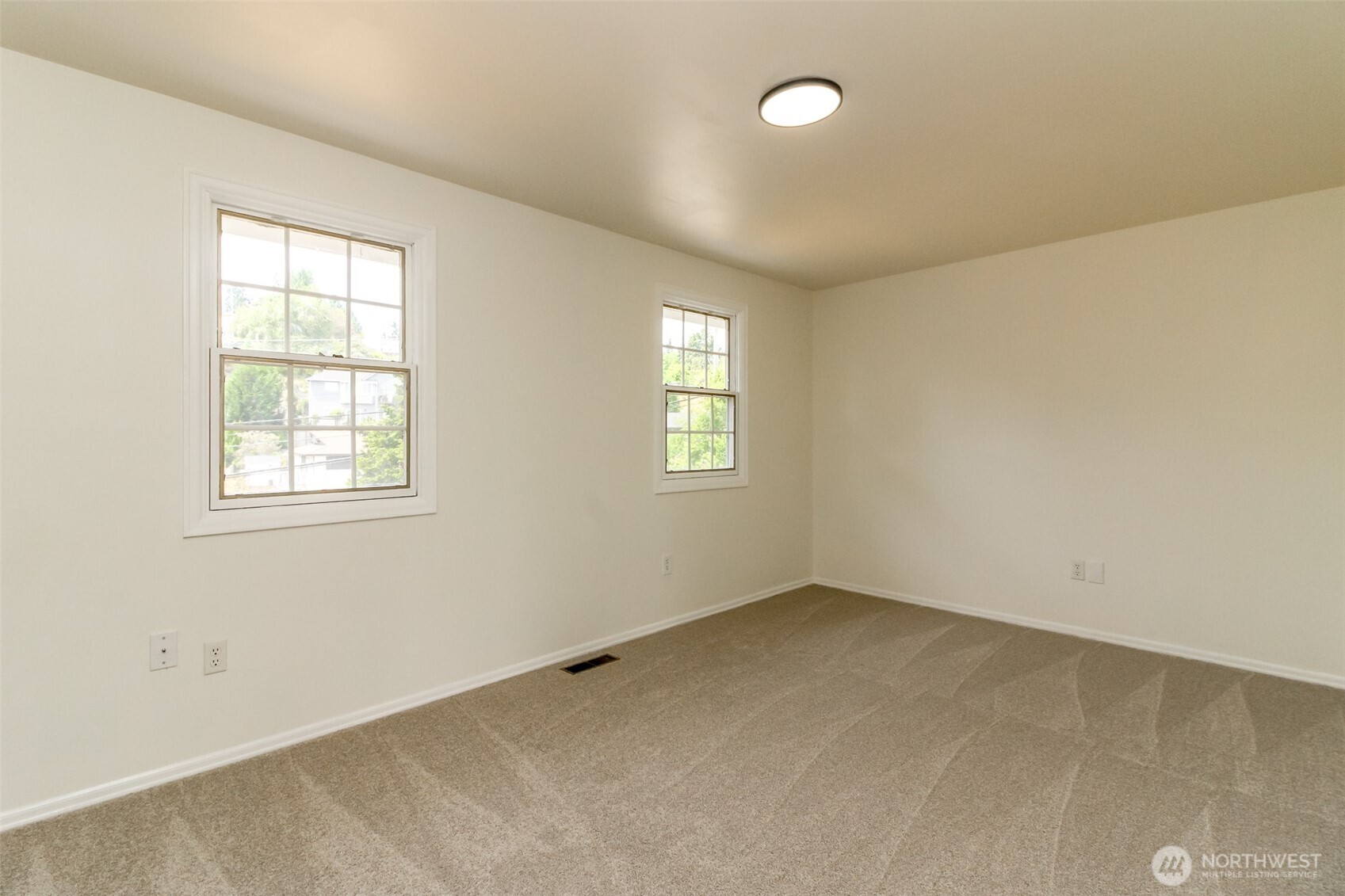 5403 Edgewood Drive Property Photo 27