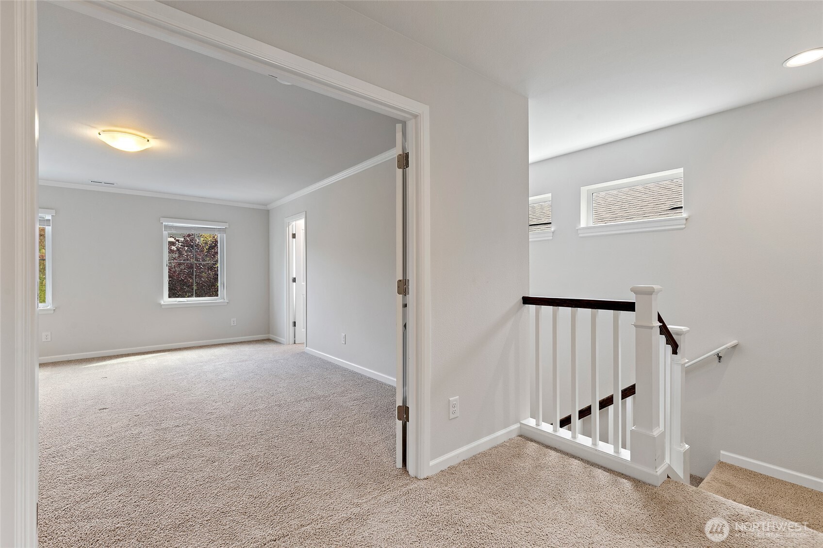 8442 Ne 203rd Place Property Photo 18