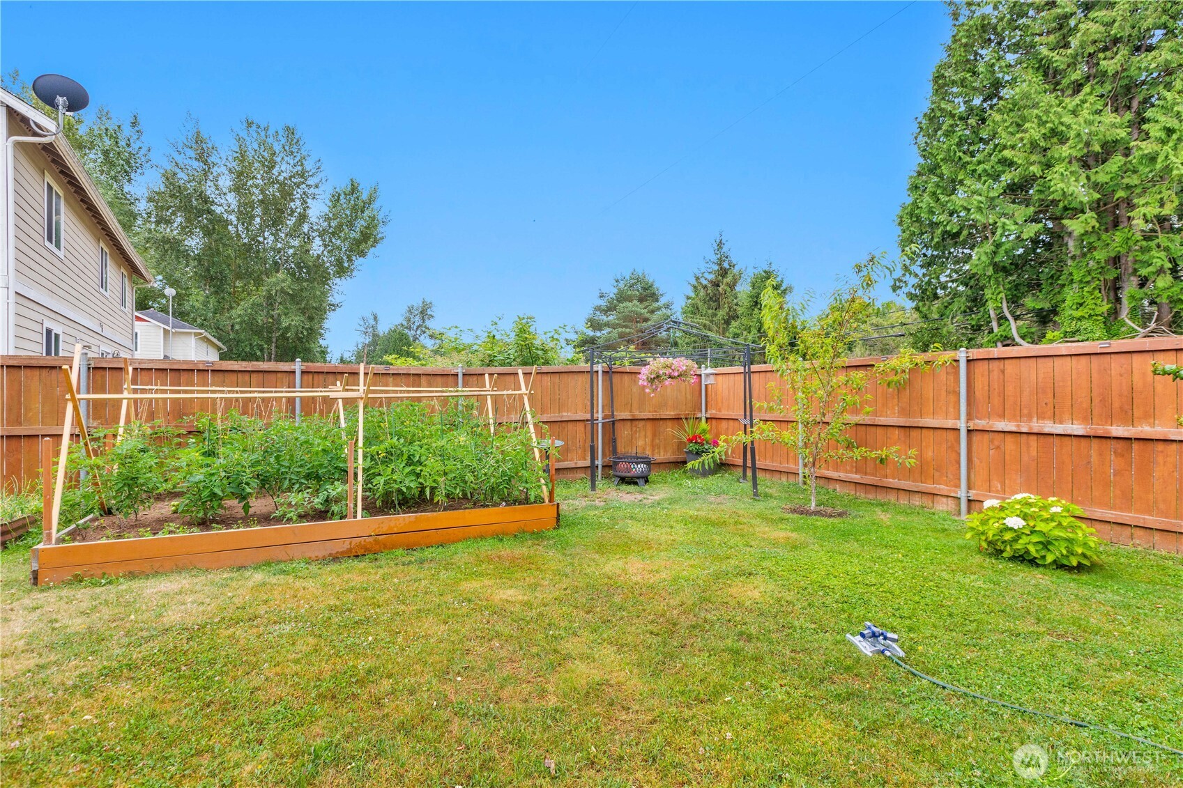 8254 Breeze Loop Property Photo 35