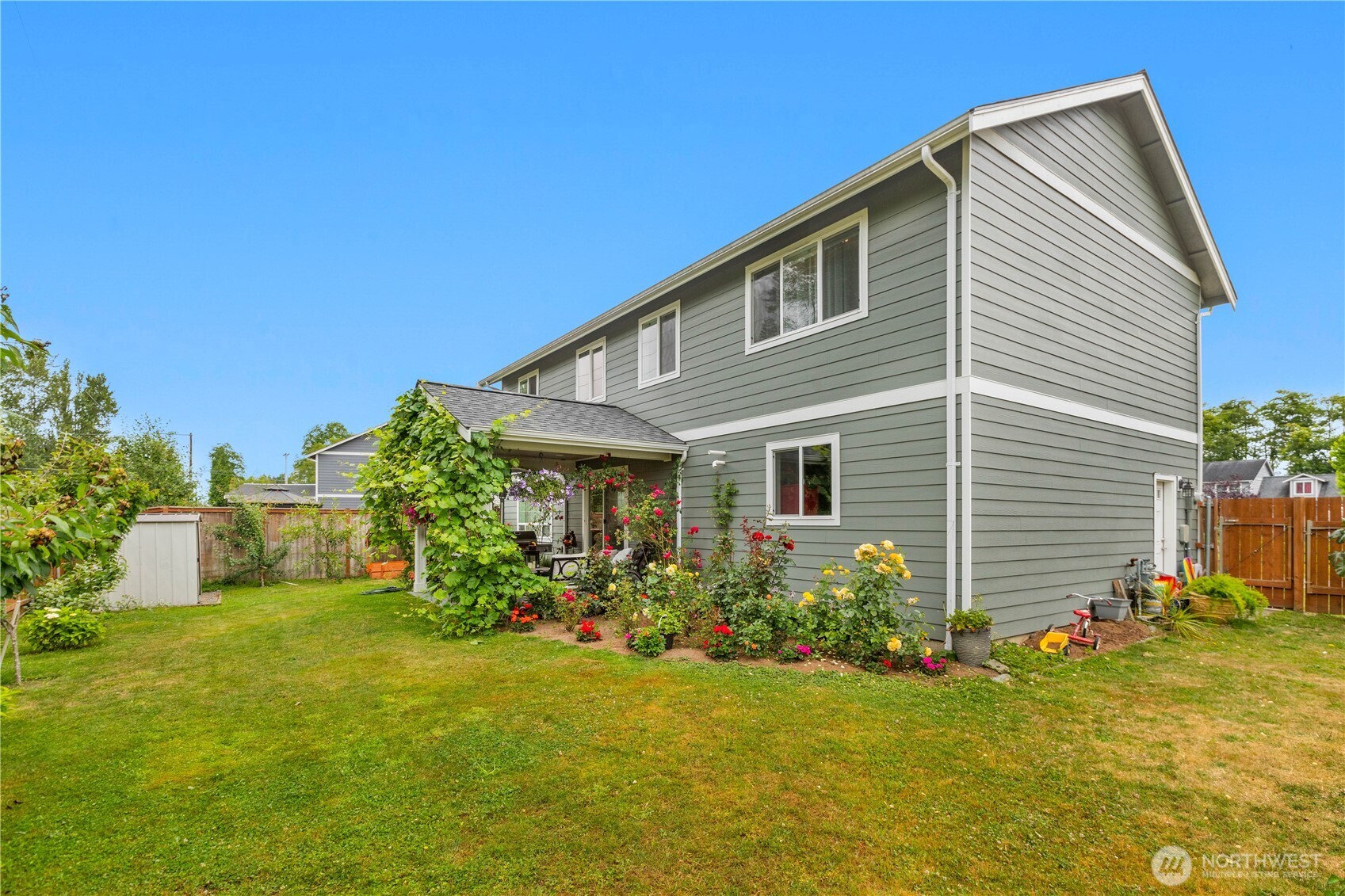 8254 Breeze Loop Property Photo 36