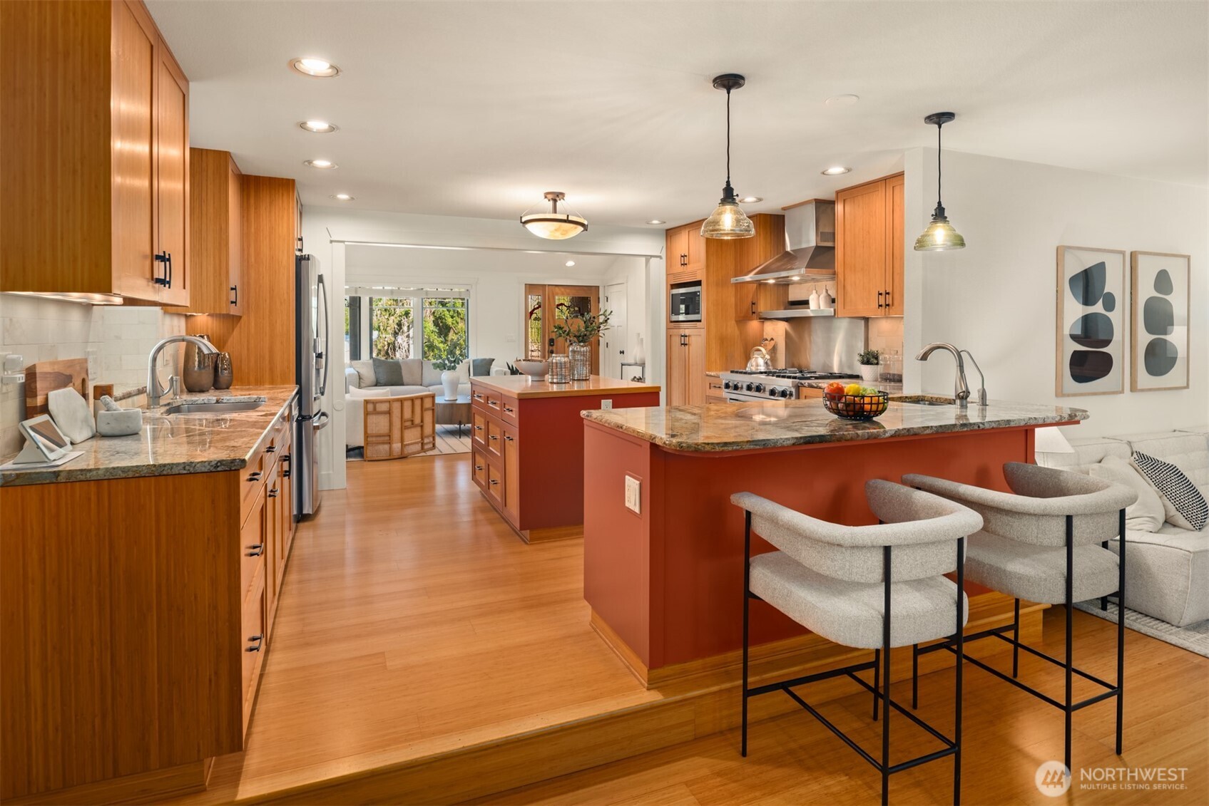 821 4th Street Property Photo 7
