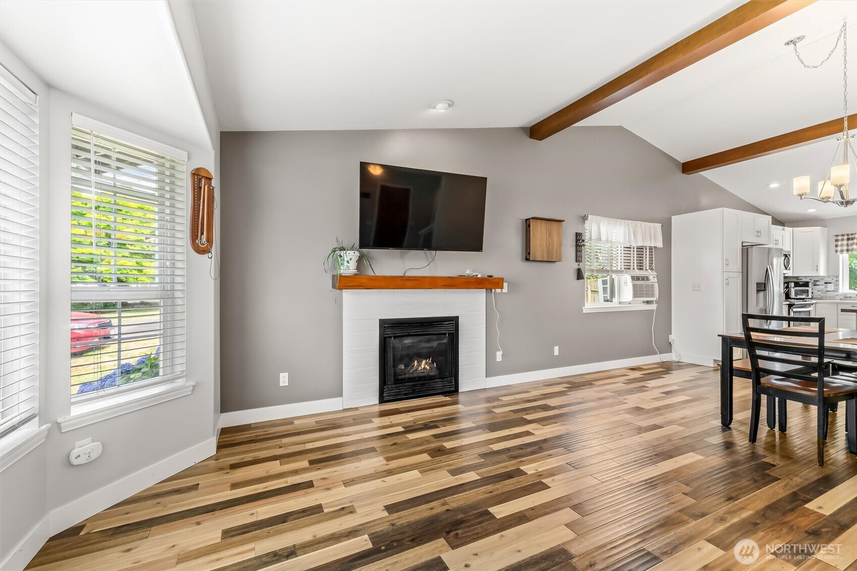 17046 158th Place Property Photo 4