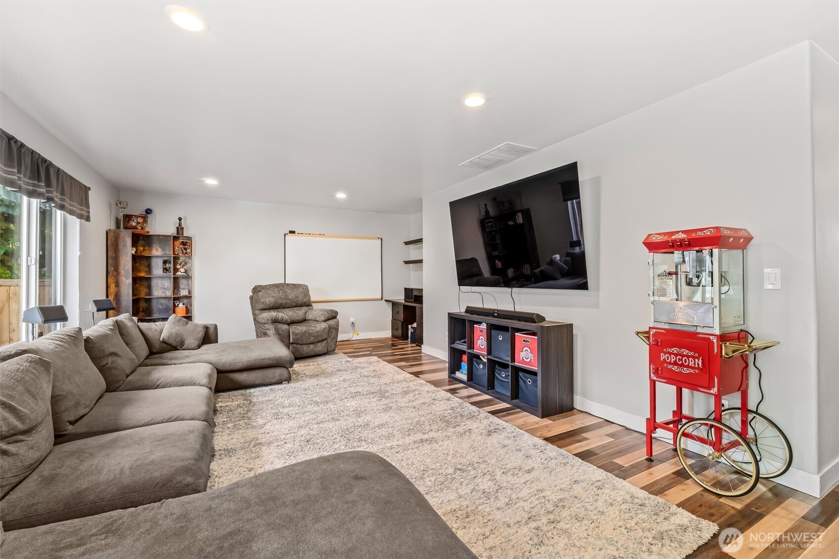 17046 158th Place Property Photo 9