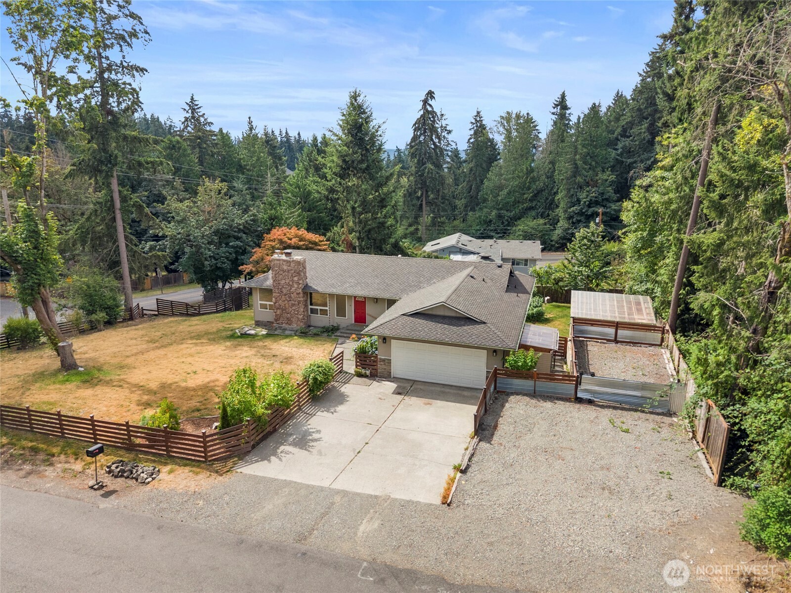 9320 31 Street Property Photo 35