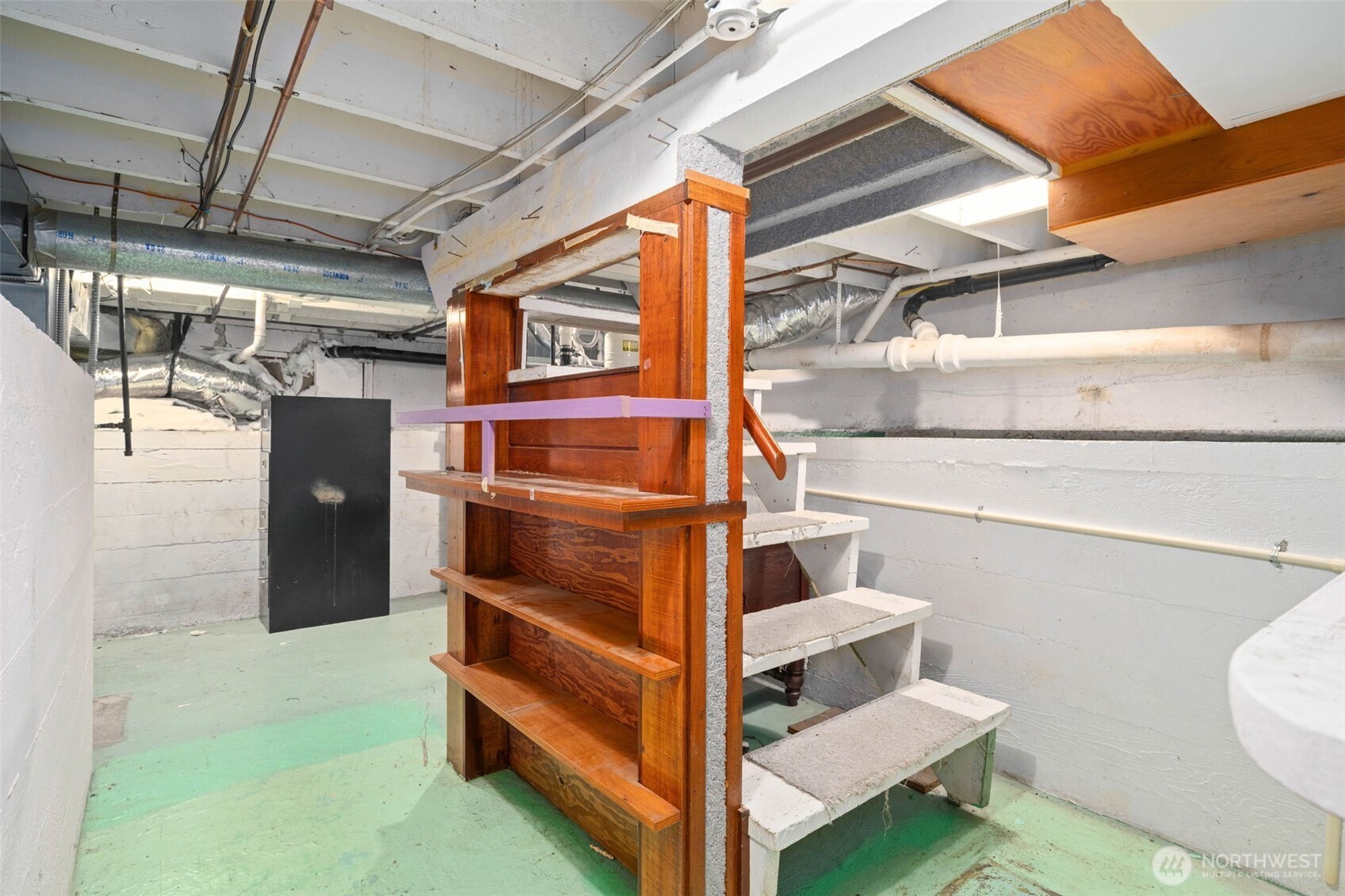 706 N Huson Property Photo 31