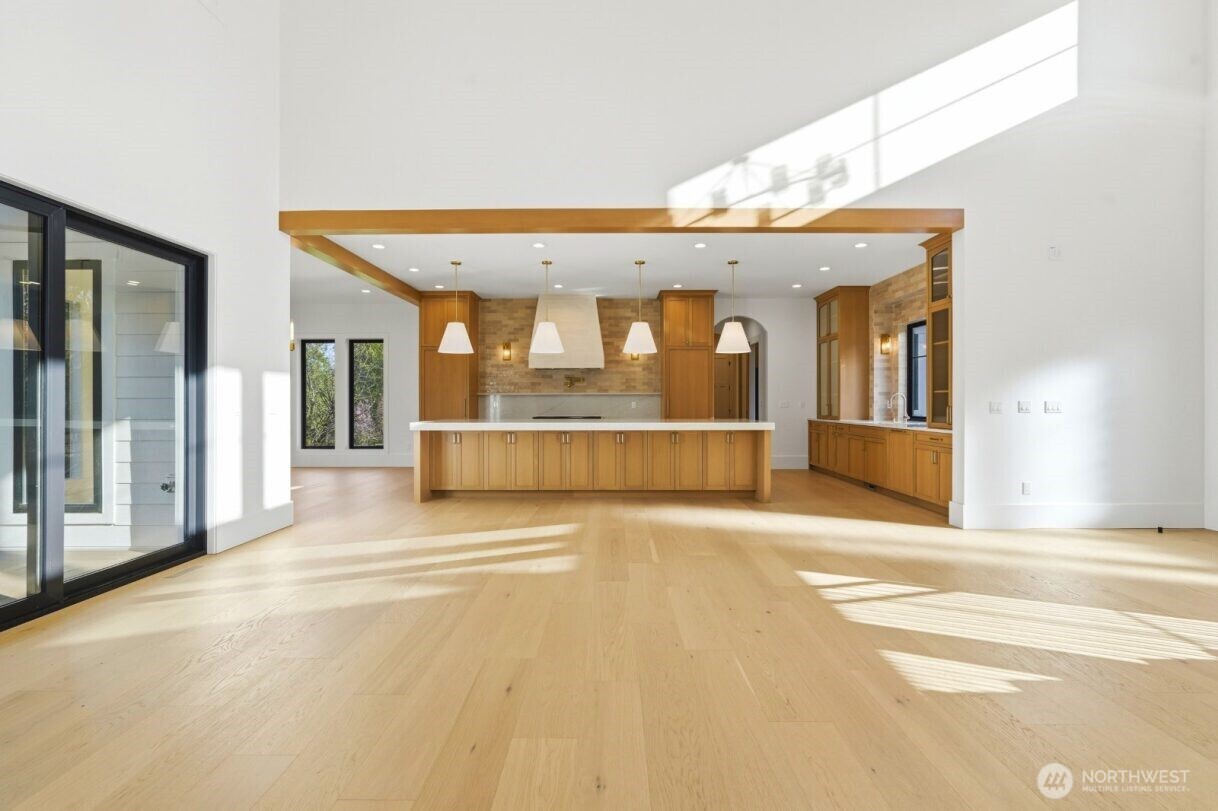 20226 Welch Road Property Photo 8