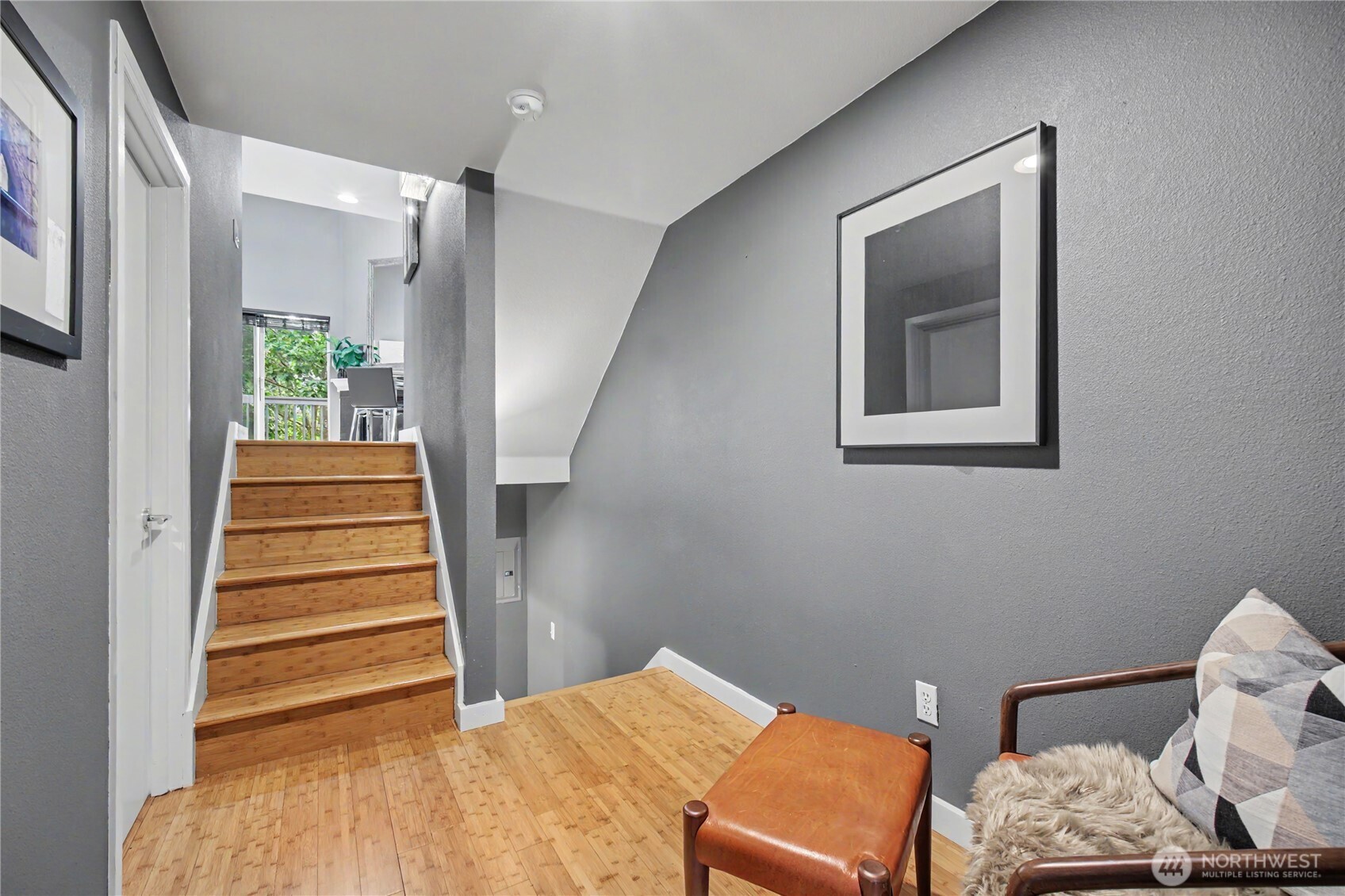 908 Hiawatha Place B Property Photo 20